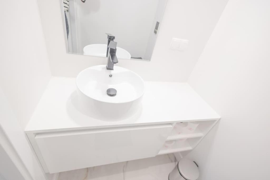 Apartment Stylish Two Bedrooms Next Belvedere Vienna