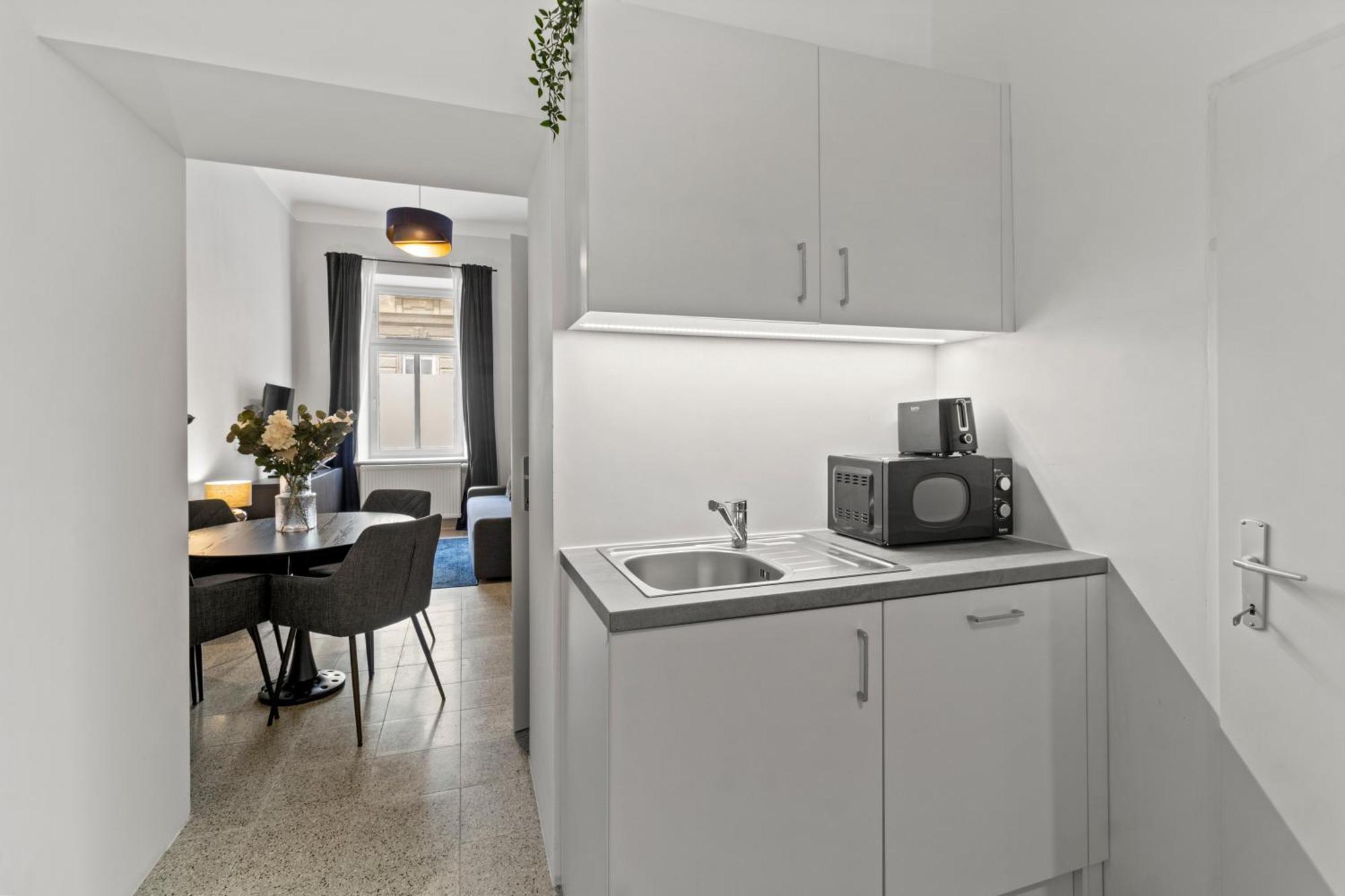 Stylish Apartment, 4 Min To U3 Zipperer Strasse Apartment *