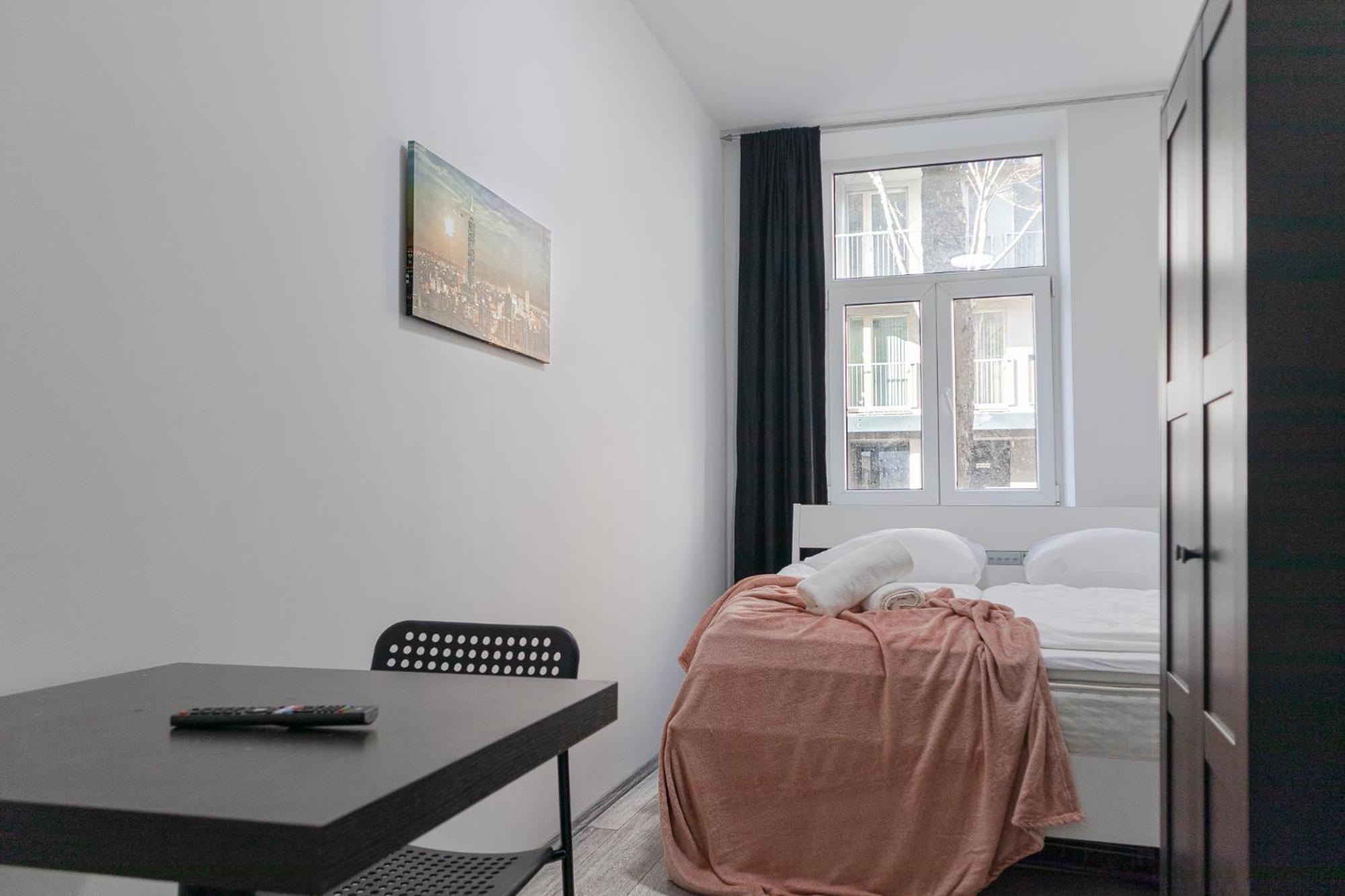 Affordable 5-br Shared / Enkplatz U3 Getaway Apartment