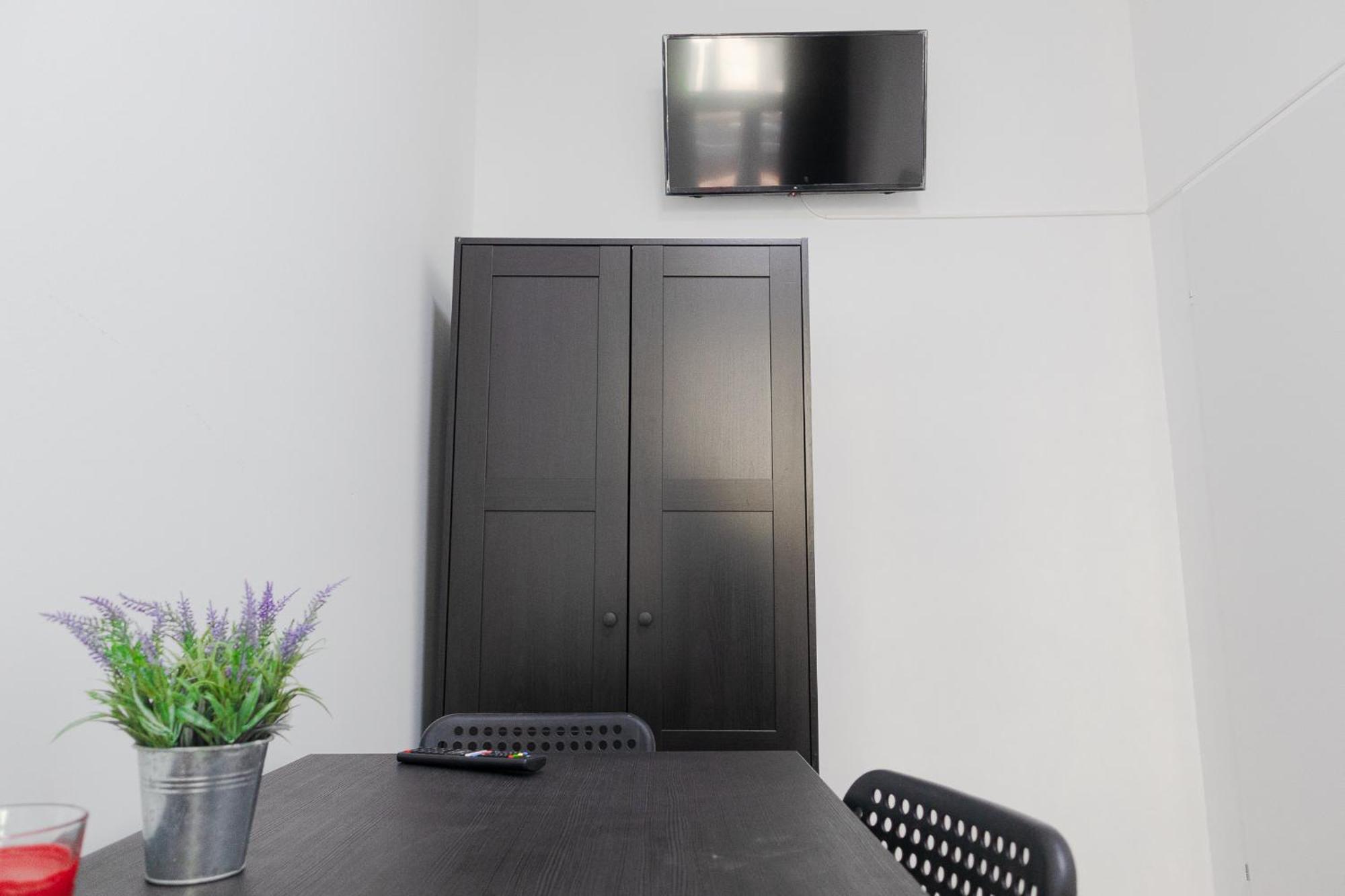 Affordable 5-br Shared / Enkplatz U3 Getaway Apartment *
