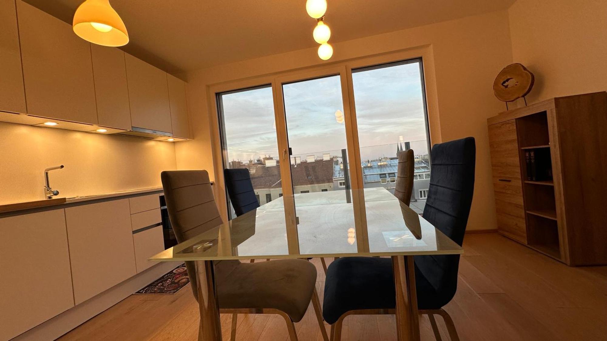 Apartment Wiener Schloss Wilhelminen 360° Views Vienna