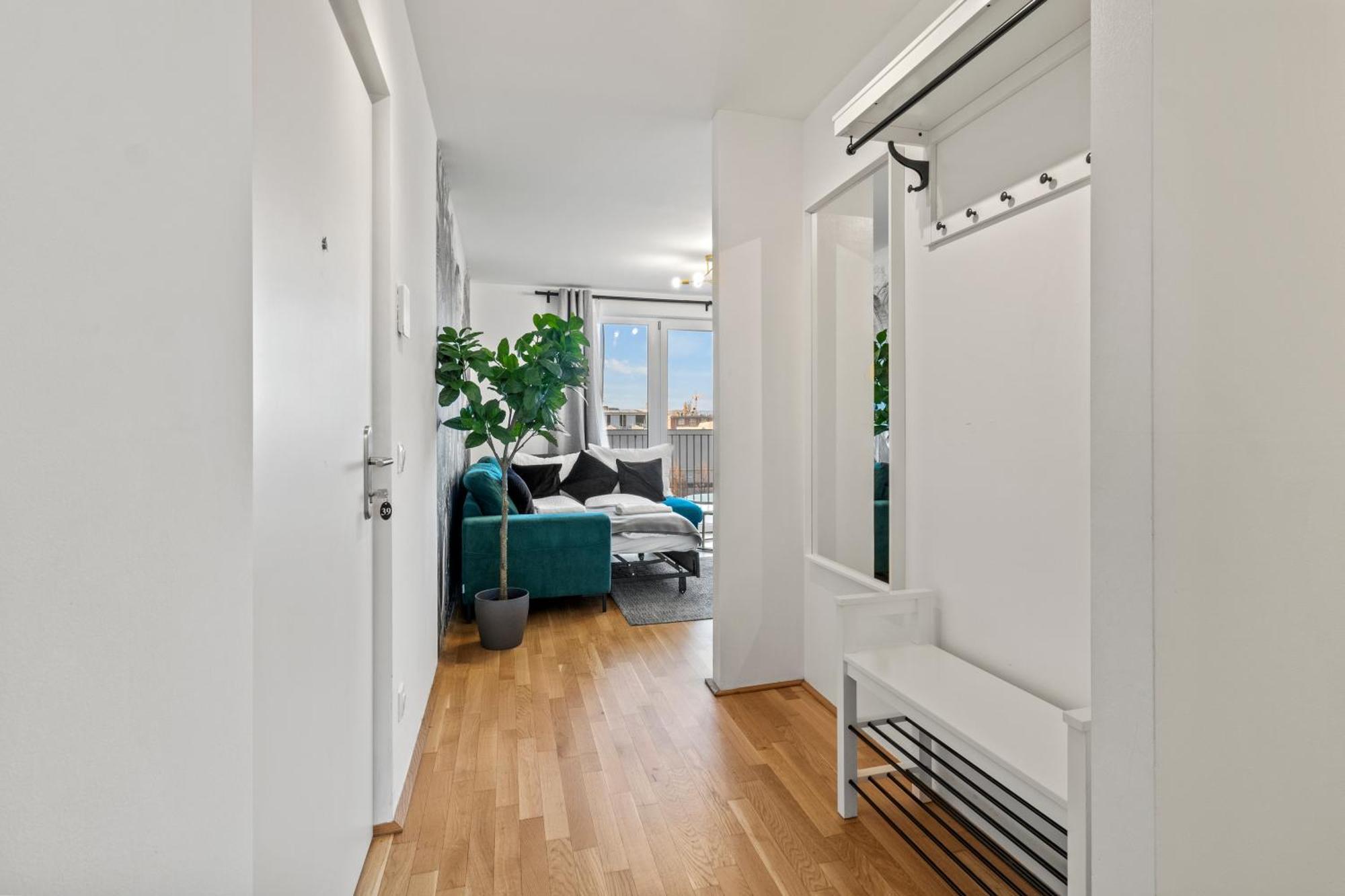 Balcony I 50 M² I Near Center * Vienna