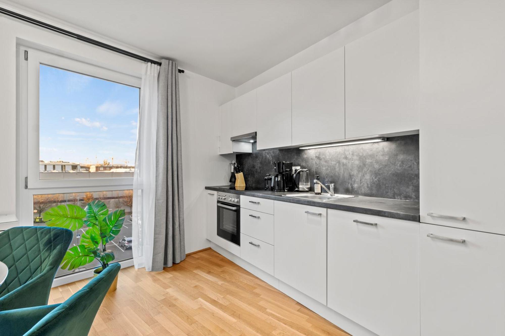 Apartment Balcony I 50 M² I Near Center