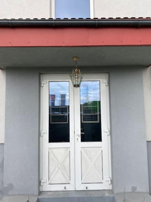 Apartamento Herrenhaus Hoeniger Flughafen 11min/wienmitte 12min Viena