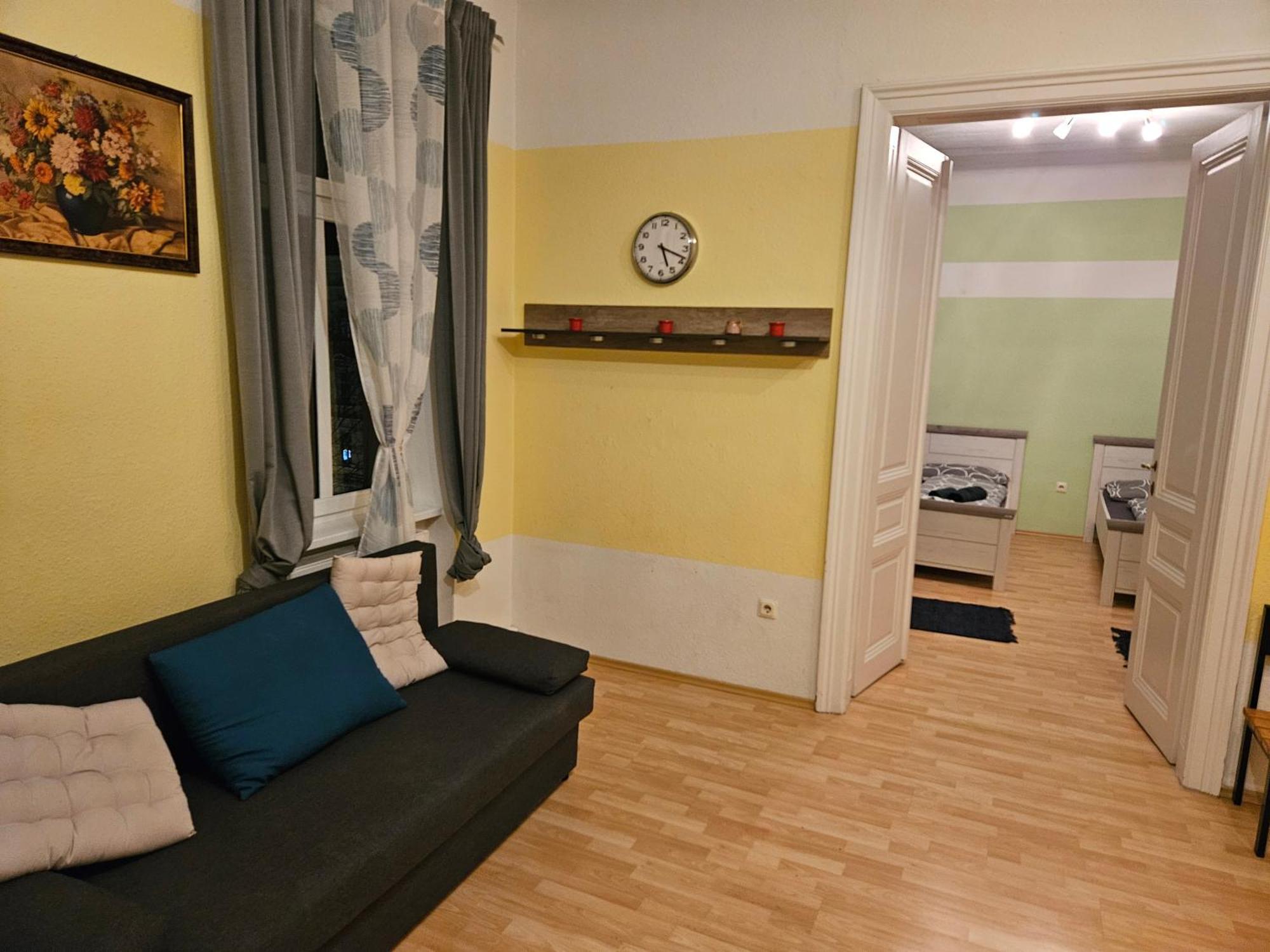 Apartment Archduchess 18 *