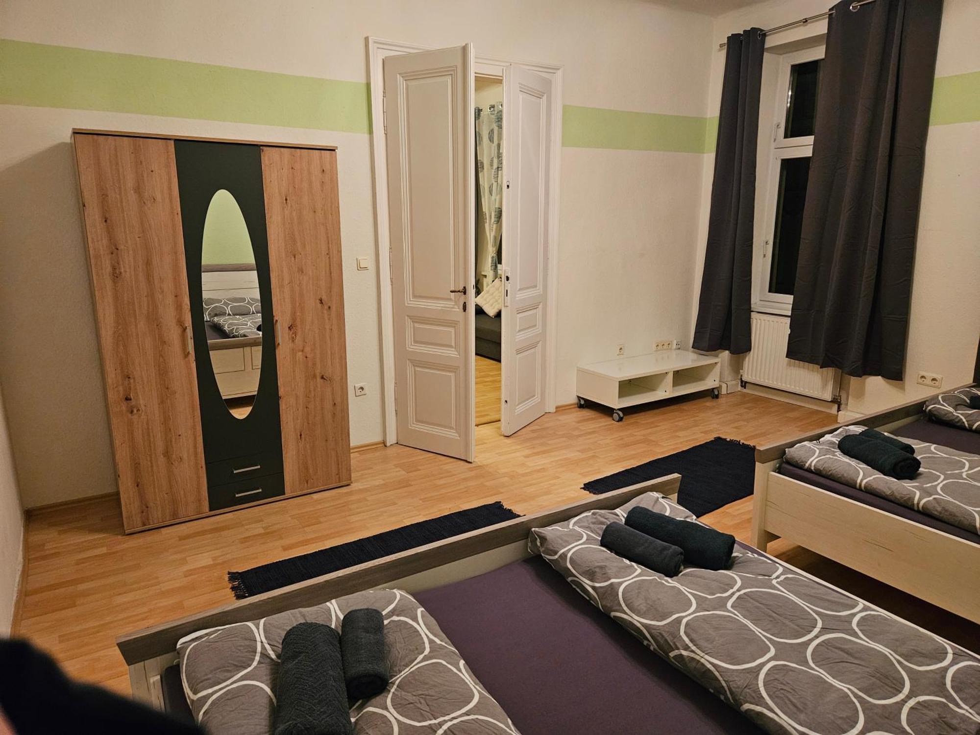 Archduchess 18 Apartment