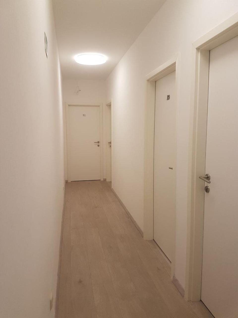 Hostel W&v