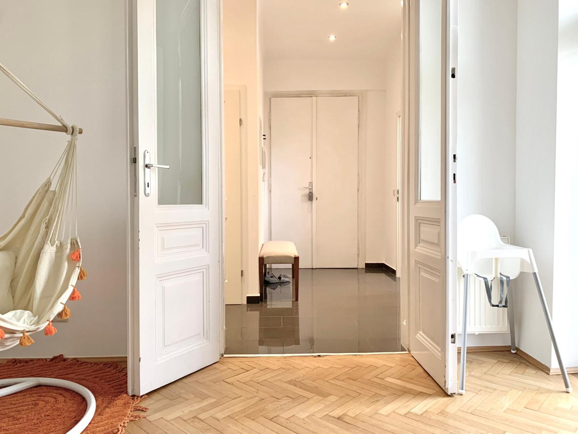 Apartment Bamboo : A Cozy Family Haven In Vienna's 9th District *
