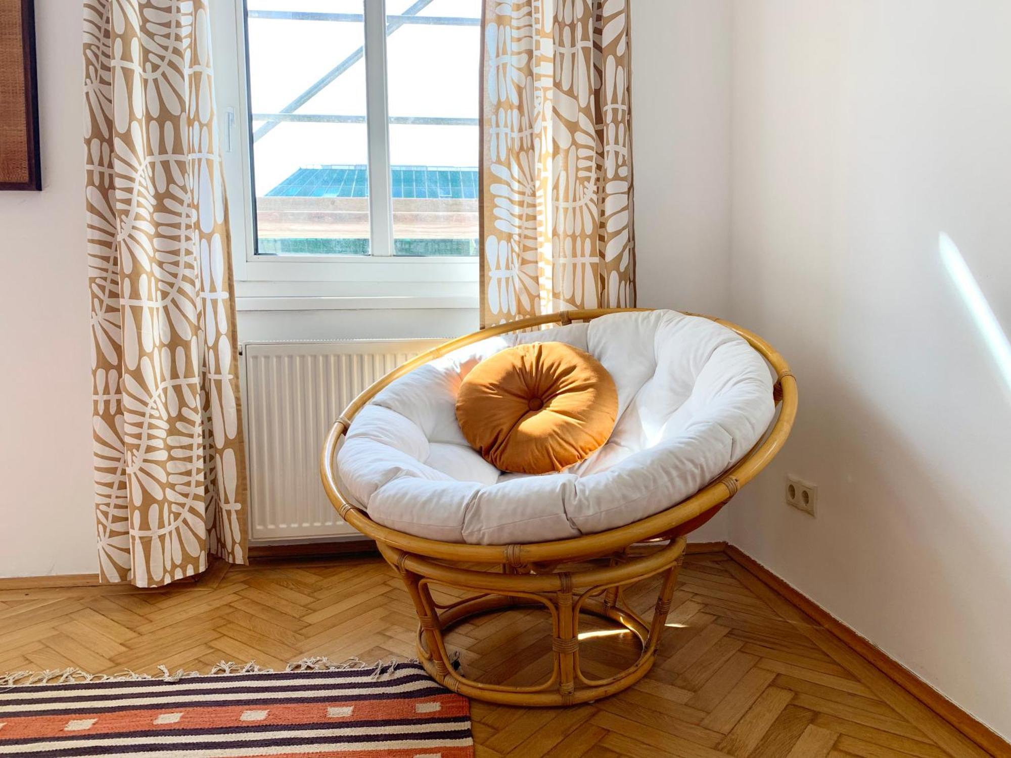 Apartment Bamboo : A Cozy Family Haven In Vienna's 9th District Vienna