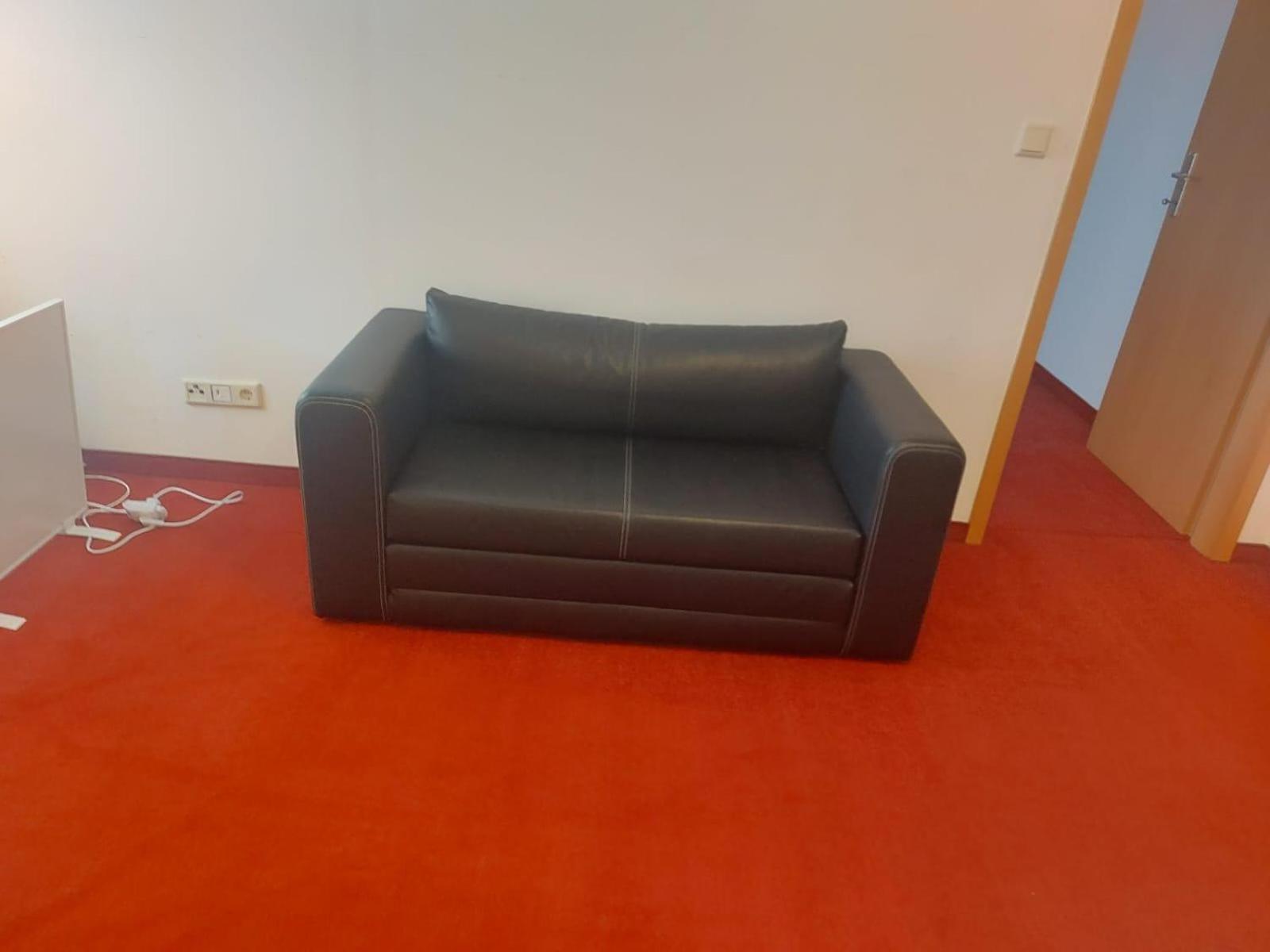 Holiday home 2 Bedrooms, 2 Baths House With A Living An Upstairs Reception Rea Vienna