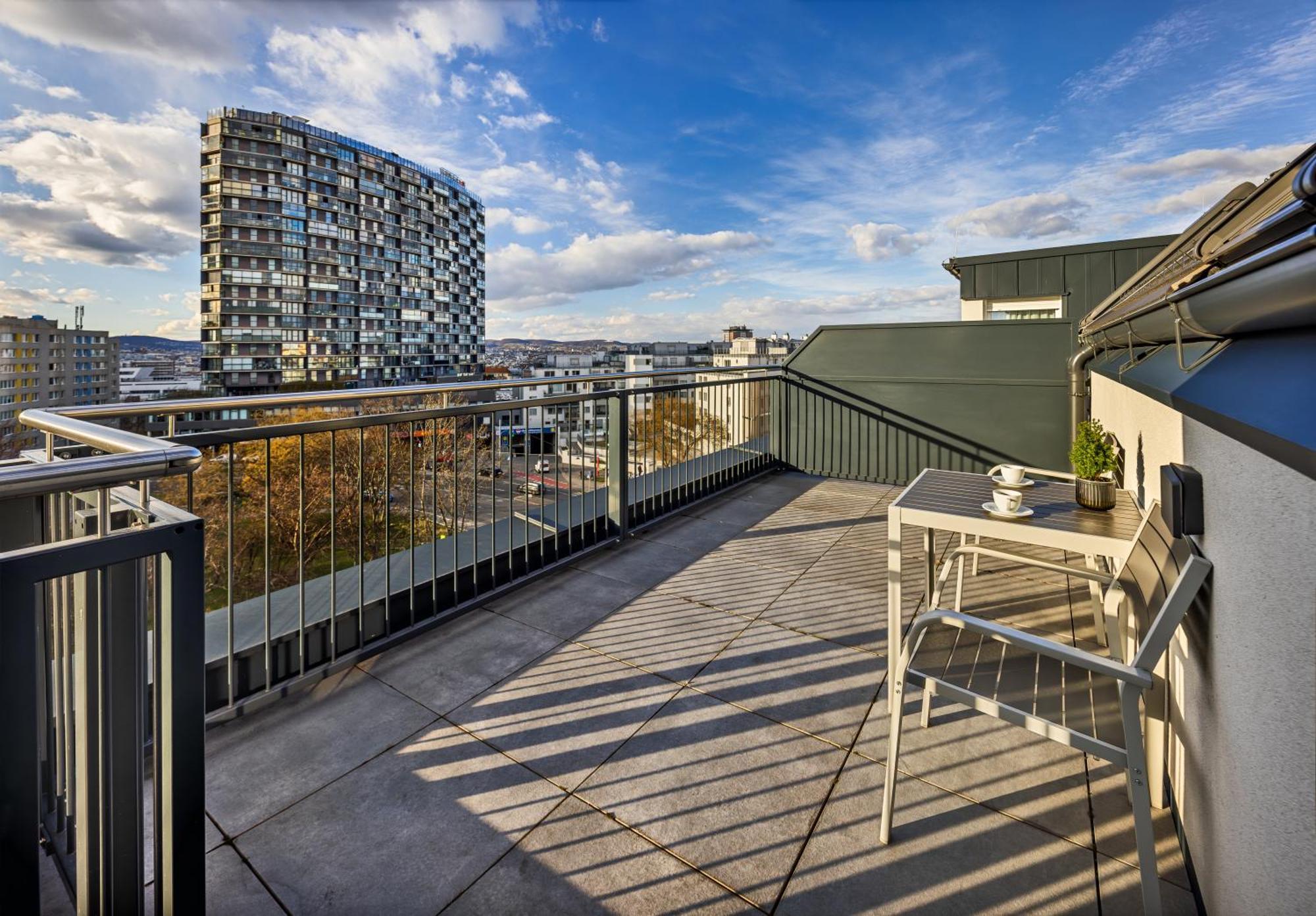 Citadines South 4*