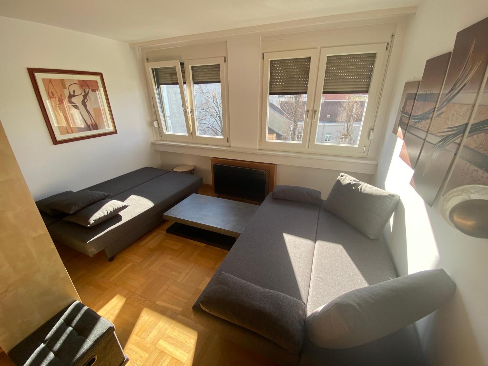 Nearby Westbahnhof And Mariahilferstrasse * Vienna