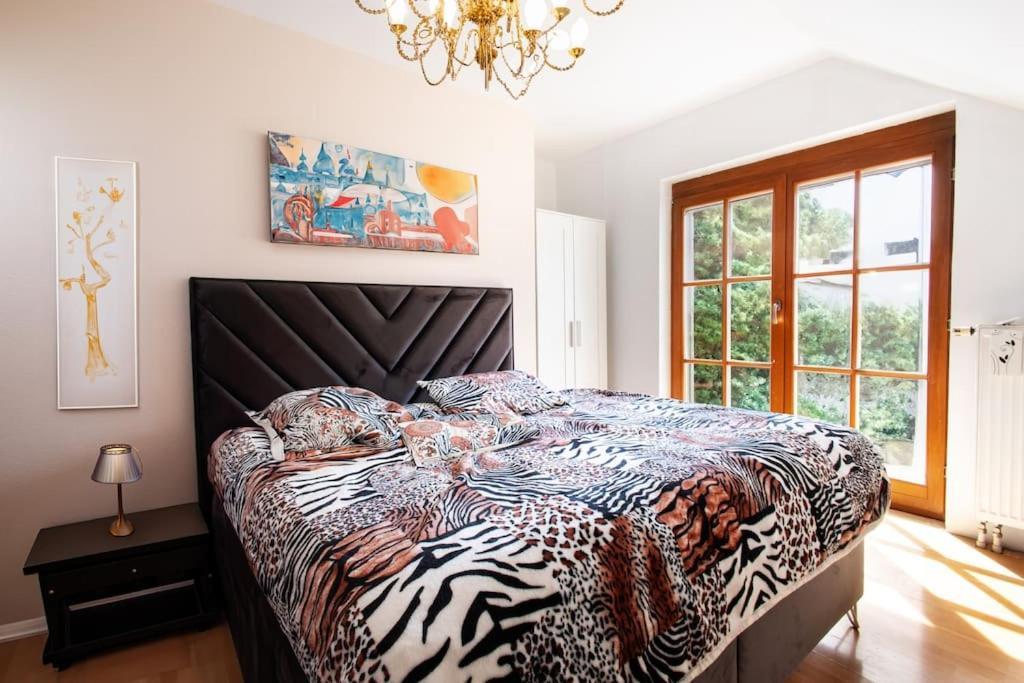 4-bedroom House & Large Garden