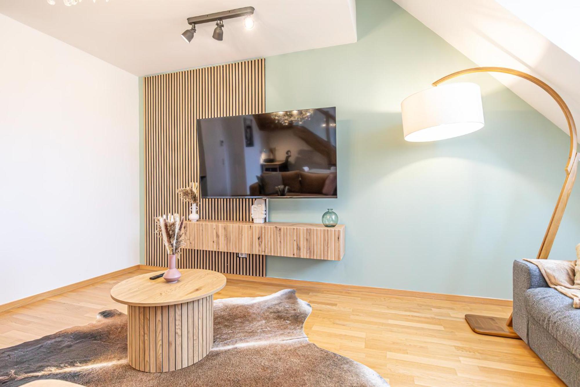 Luxury Penthouse Panorama: Your Retreat Apartamento Viena