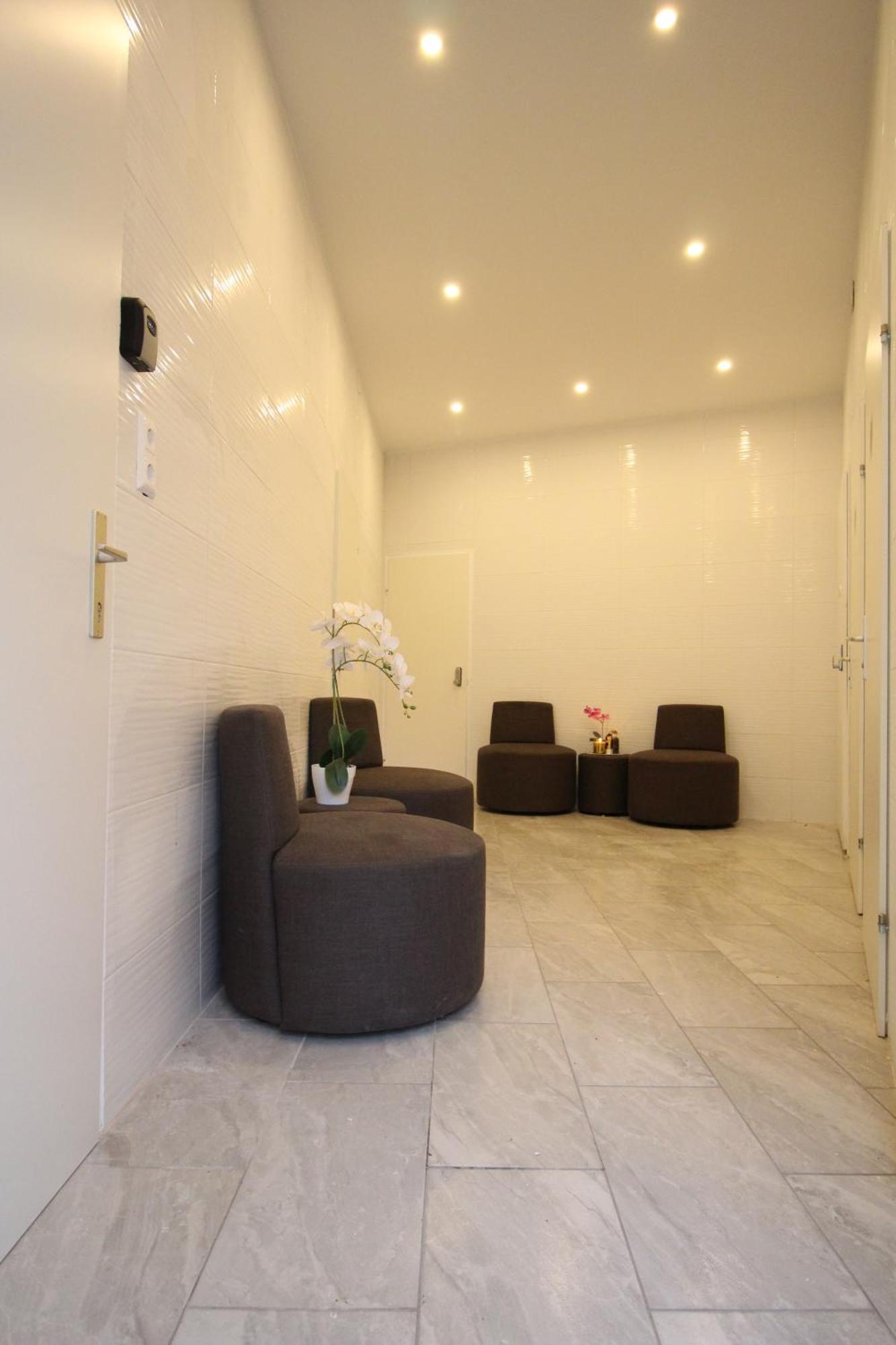 Comfortable In The Alterlaa Area Lv4 Vienna