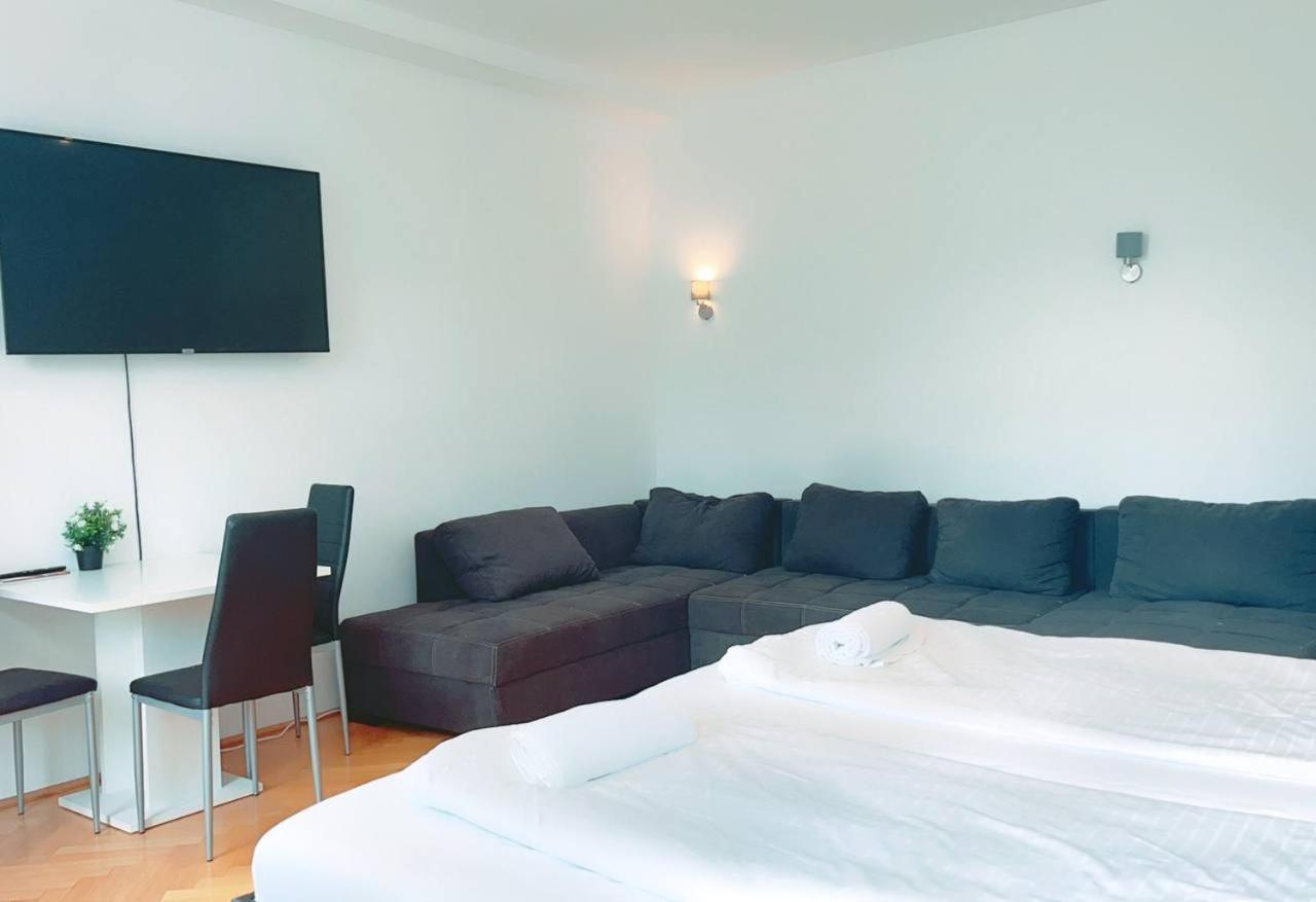 Homestay Cozy In Keplerplatz Kp Q