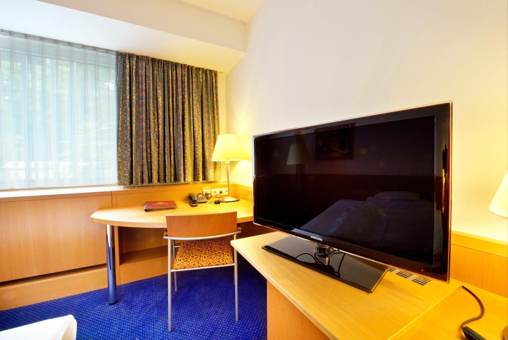 Strudlhof Hotel 4*