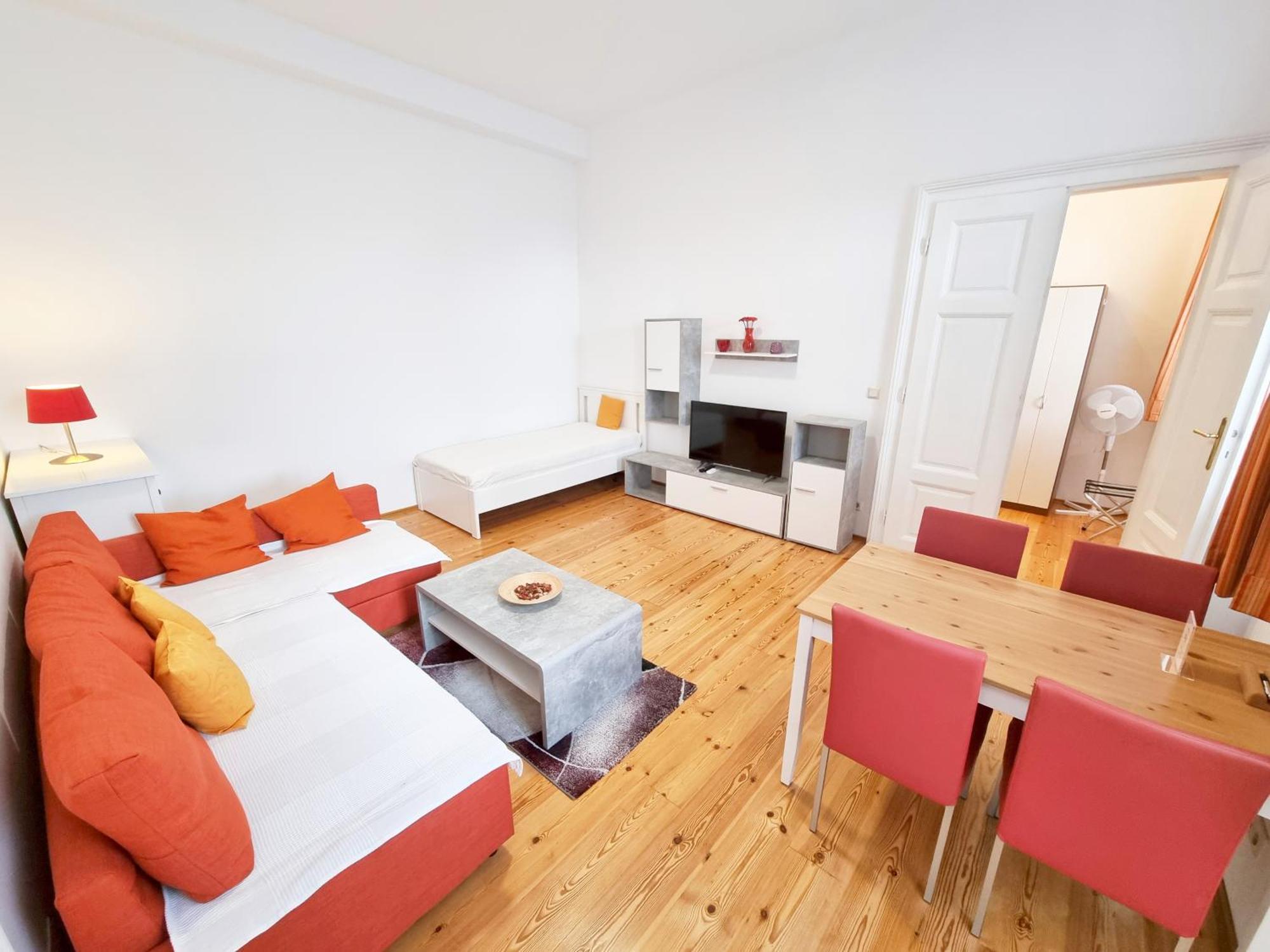 Gal Apartment *