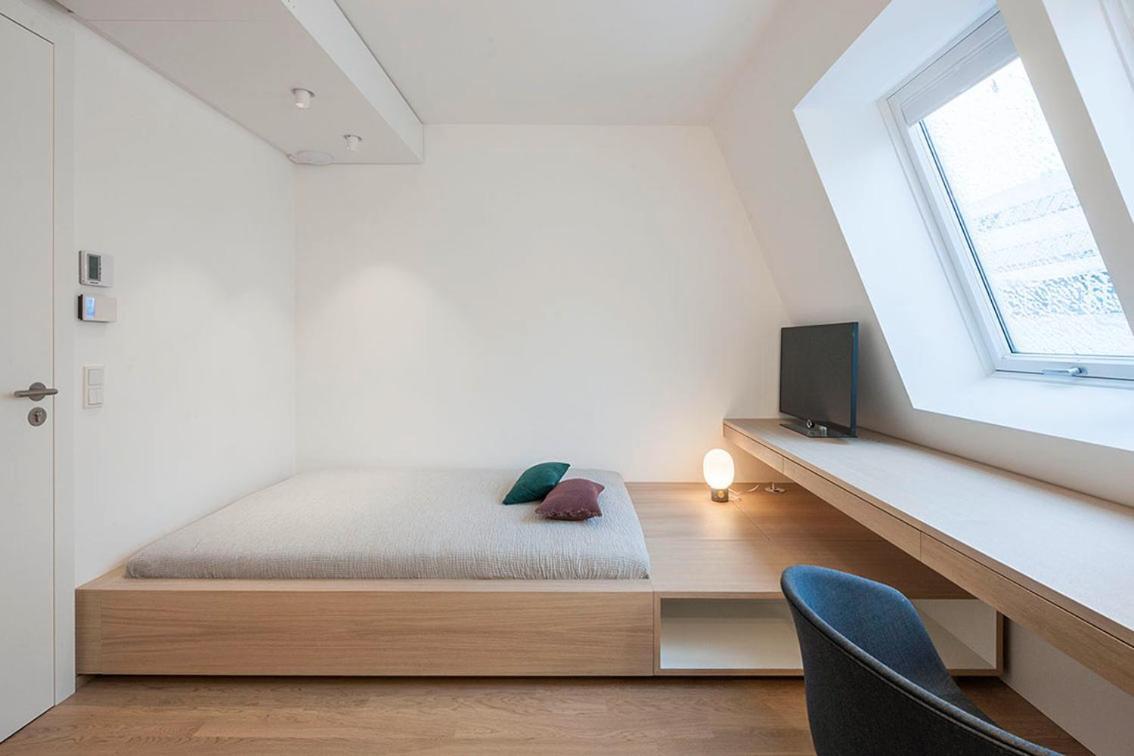 Nadland Wehlistrasse Vienna