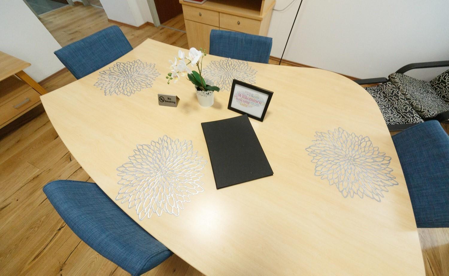 Apartment In Near Schoenbrunn & Westbahnhof - Keyless Check-in