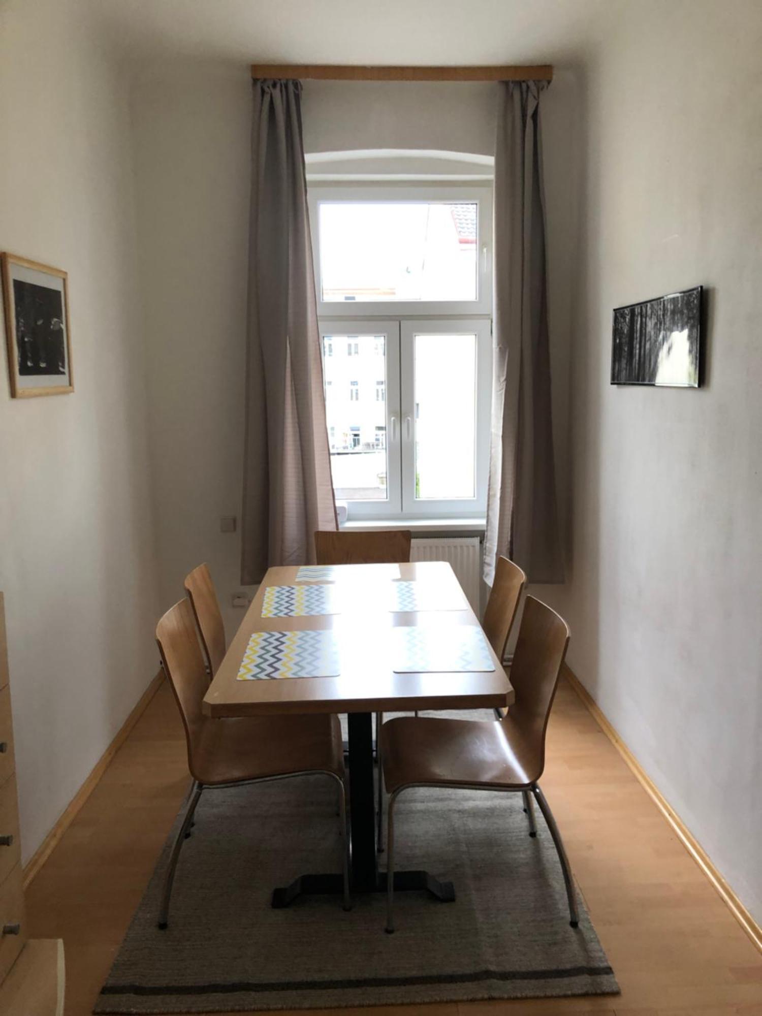 Apps 21 Apartment *