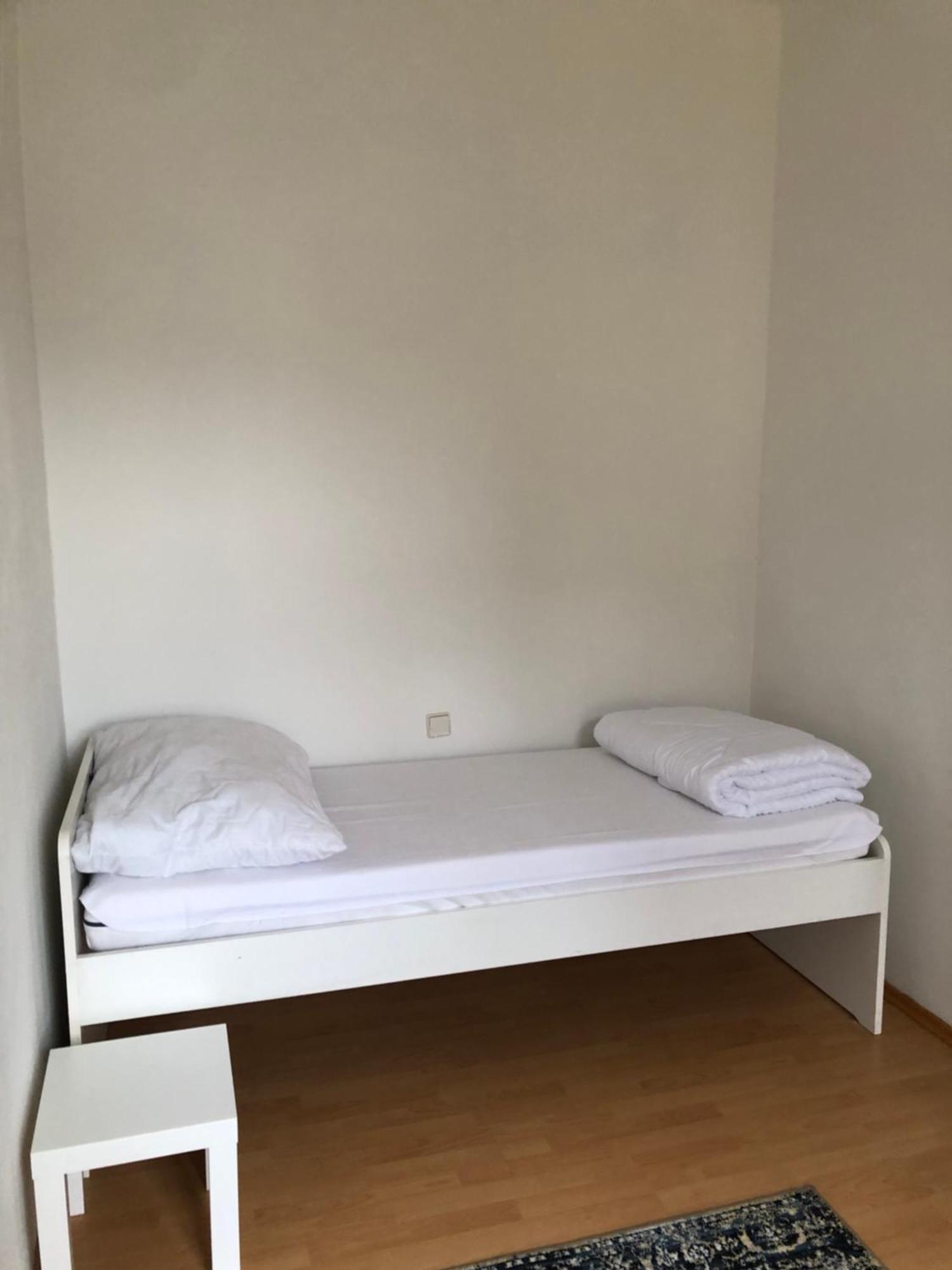 Apartment Apps 21 *