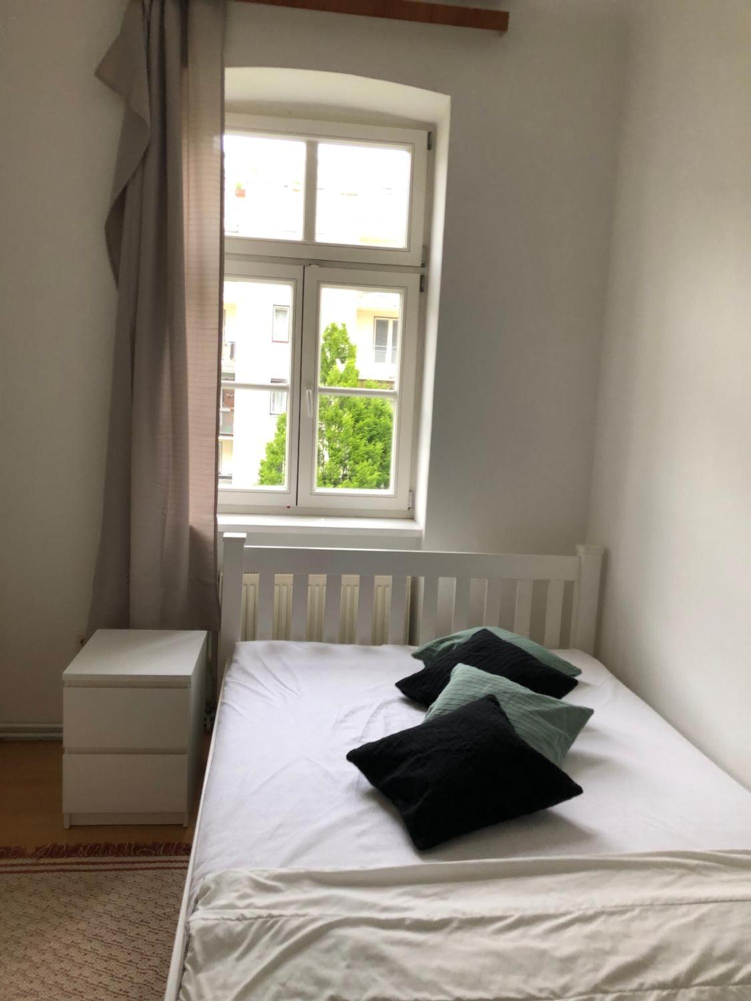 Apps 21 Apartment *