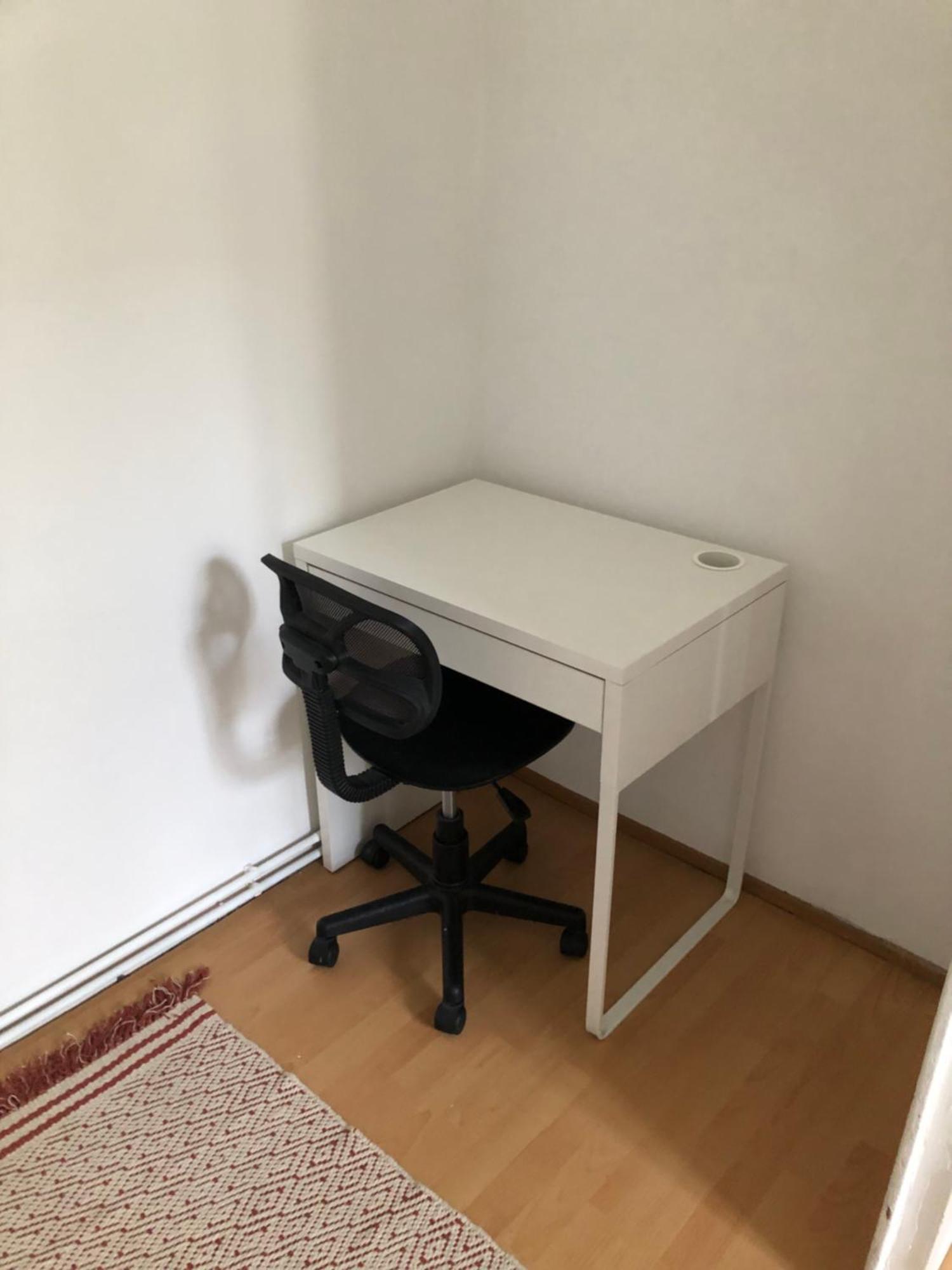 Apartment Apps 21 *