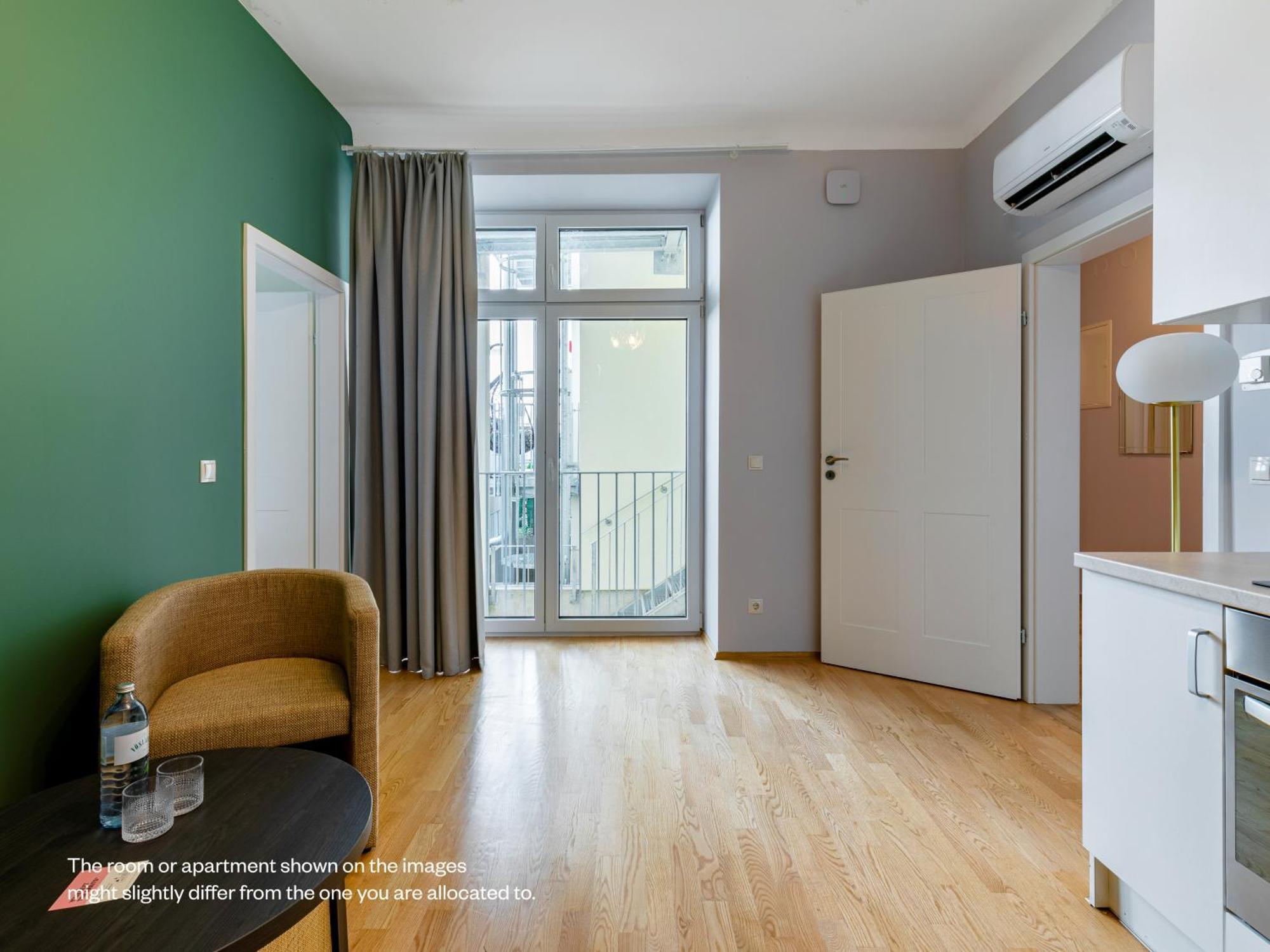 Aparthotel Numa Strauss 3*
