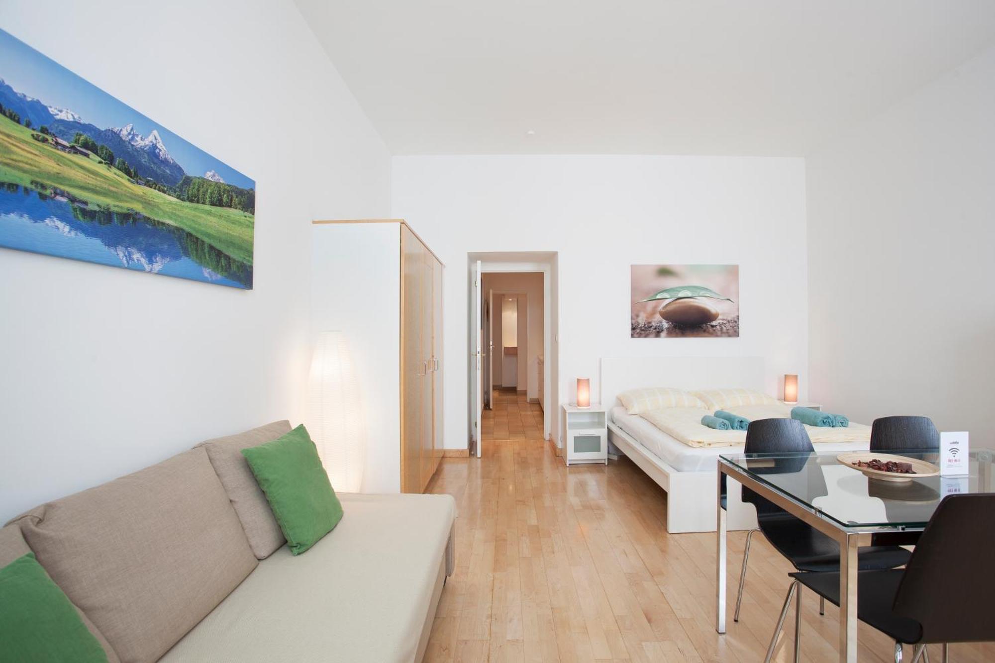 Gal Apartment