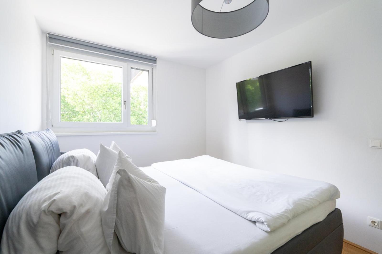Apartment Near Gorgeous With A Balcony
