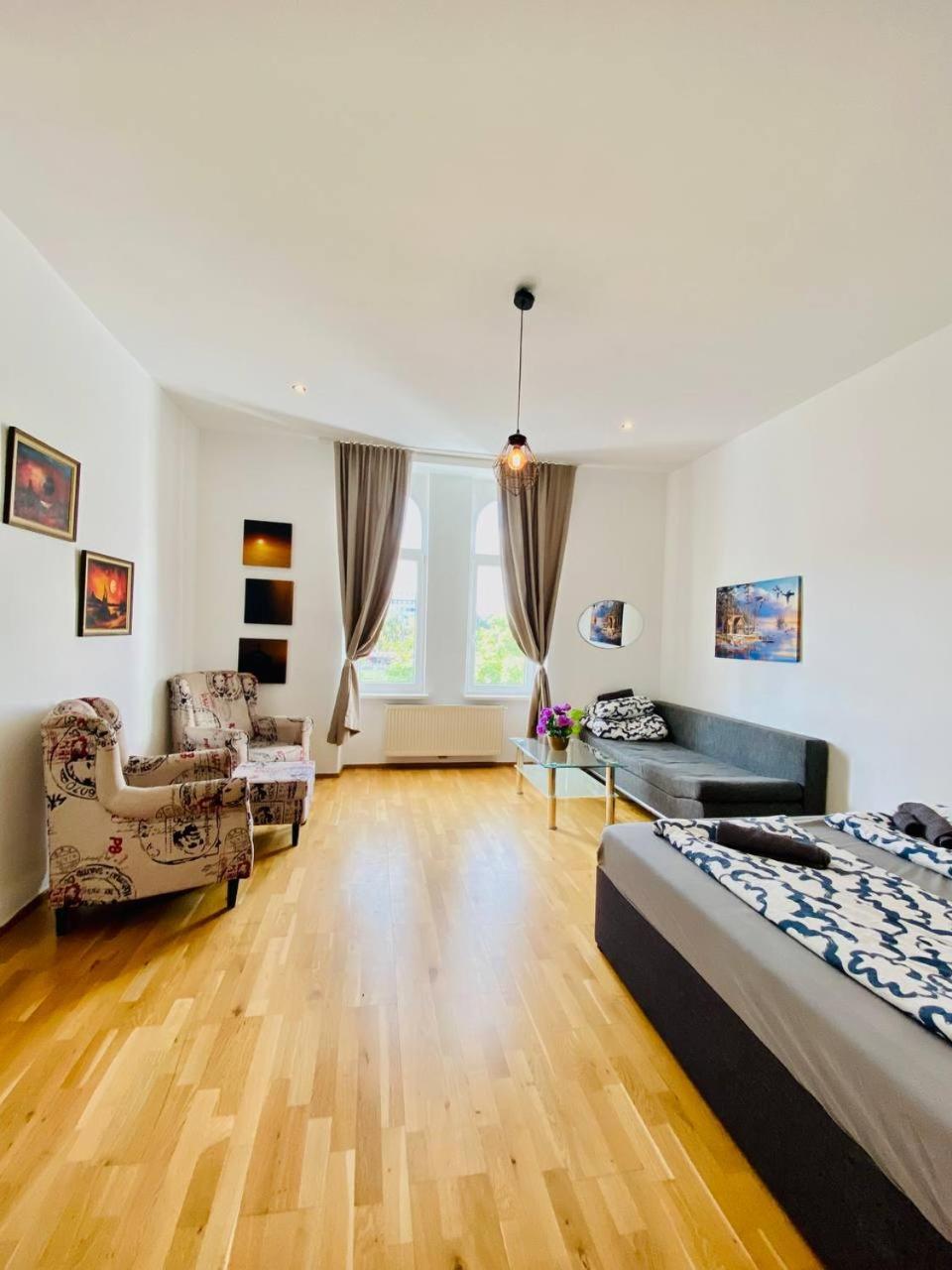 Cozy In Brigittenau Area Mm23 Homestay *