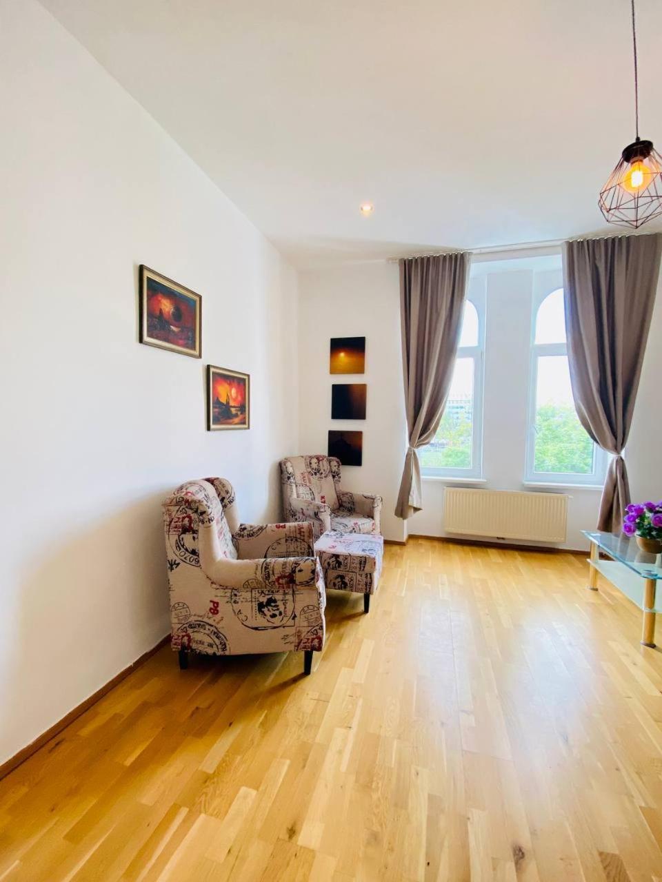 Homestay Cozy In Brigittenau Area Mm23