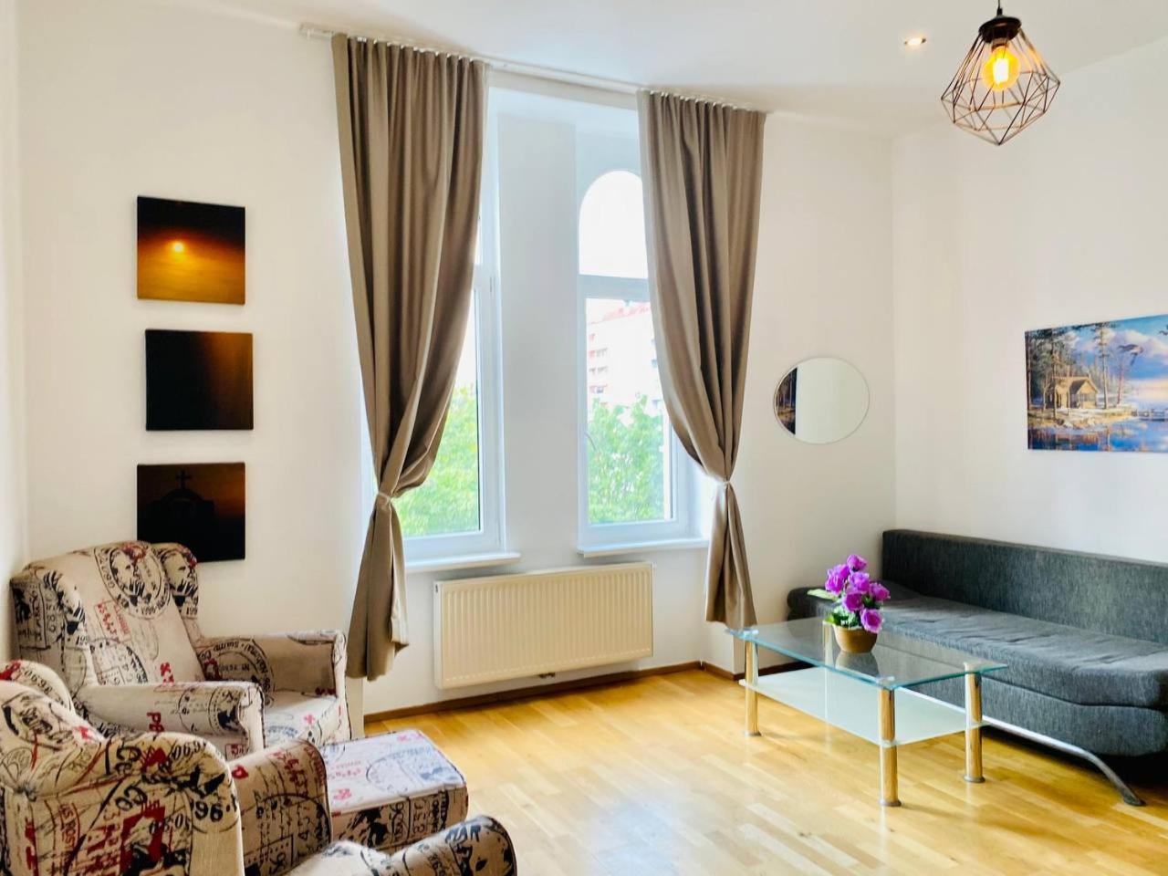 Homestay Cozy In Brigittenau Area Mm23