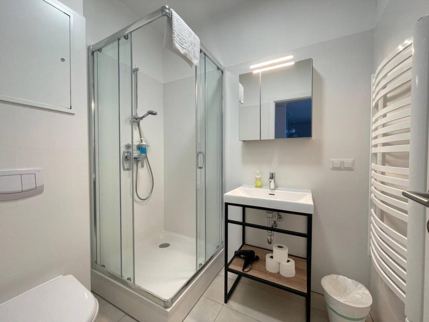 Apartamento Stad10 - Very Close To Subway U2 Stadlau Viena