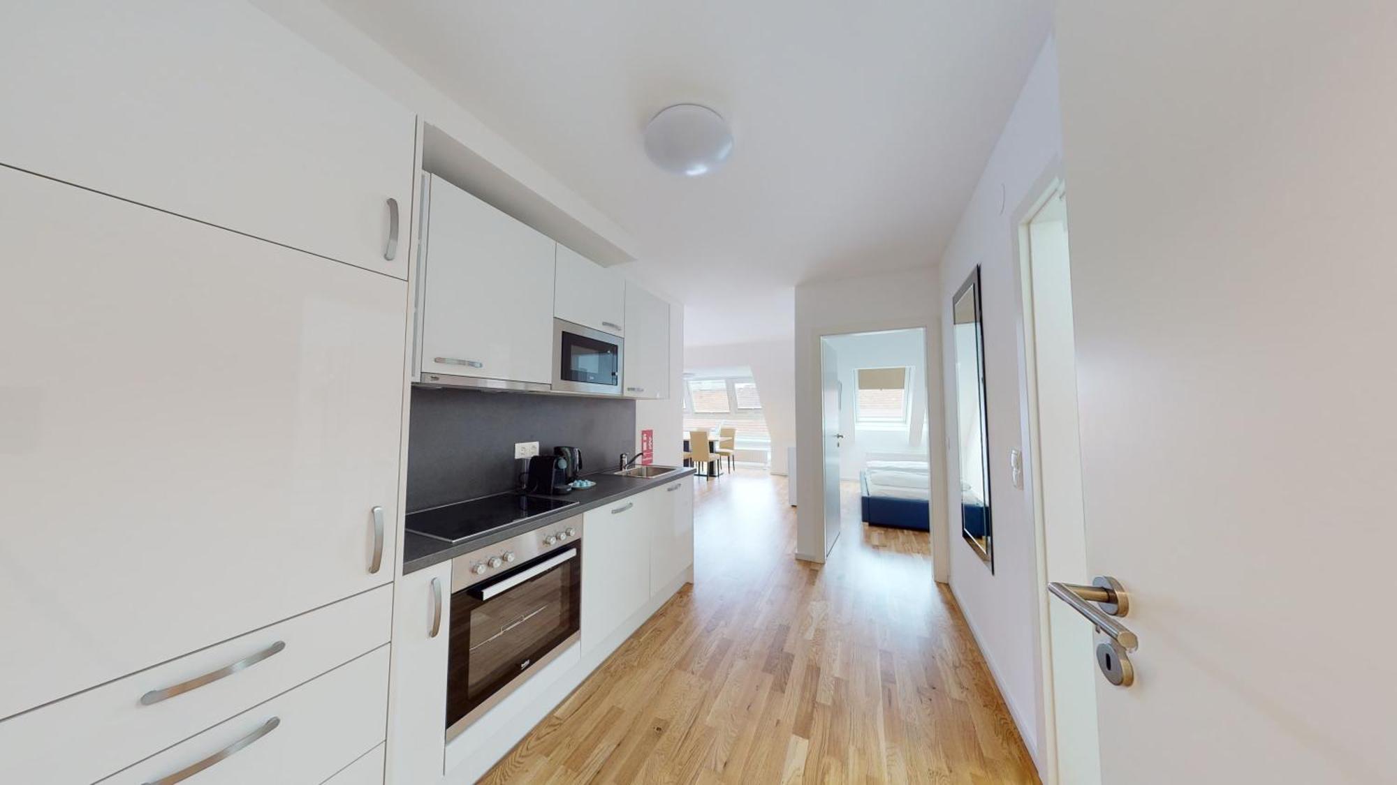 Alon Homes - Premium Center Apartment