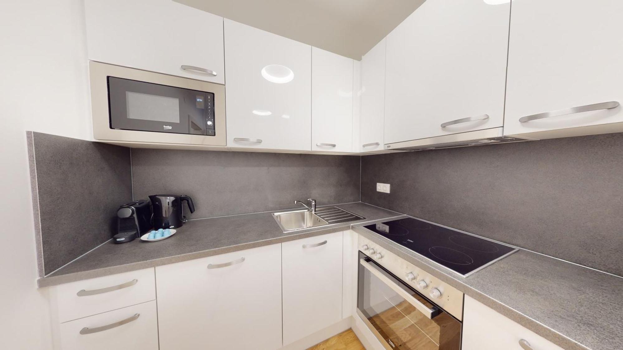Apartment Alon Homes - Premium Center *