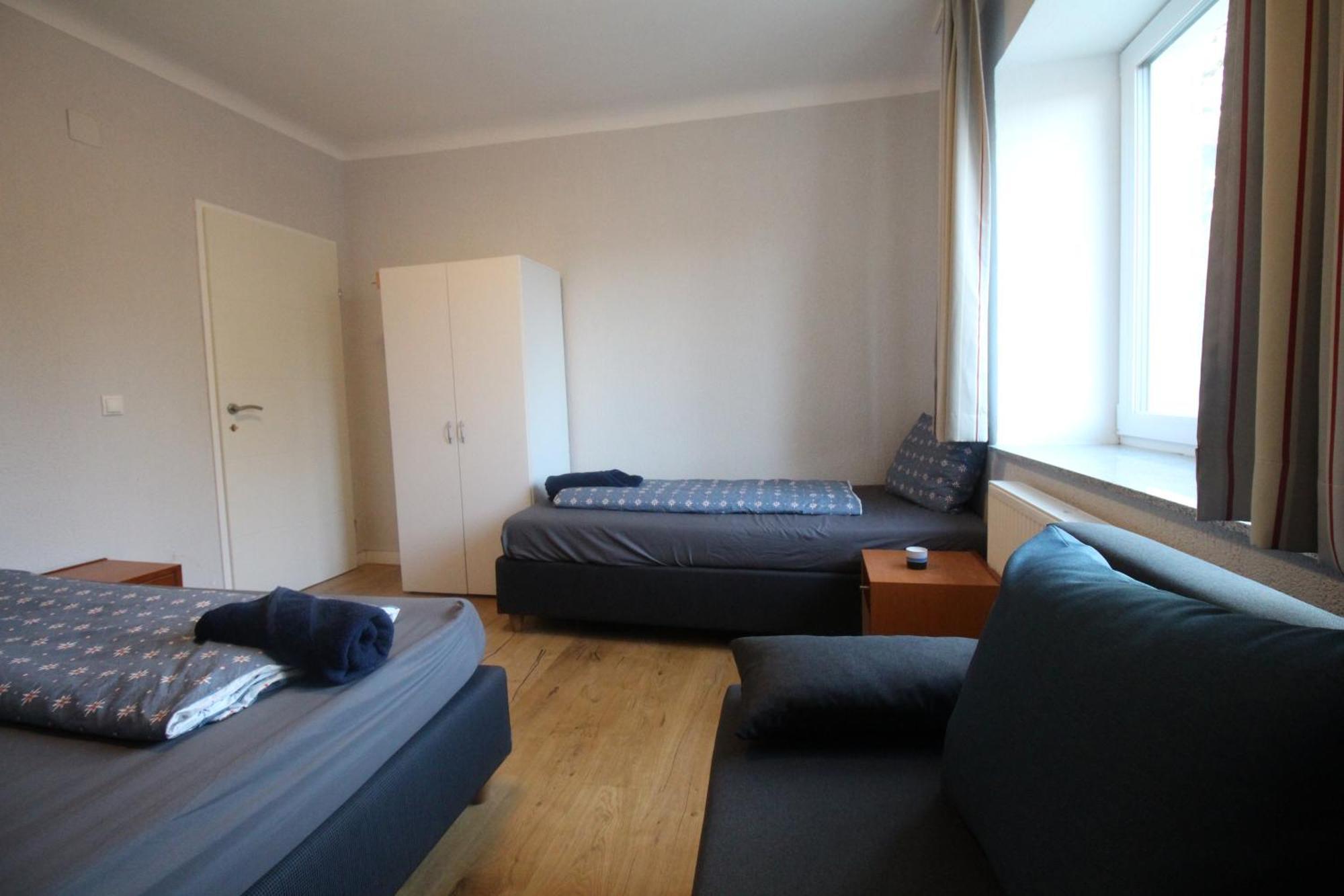 Quad In Floridsdorf Area Privatunterkunft