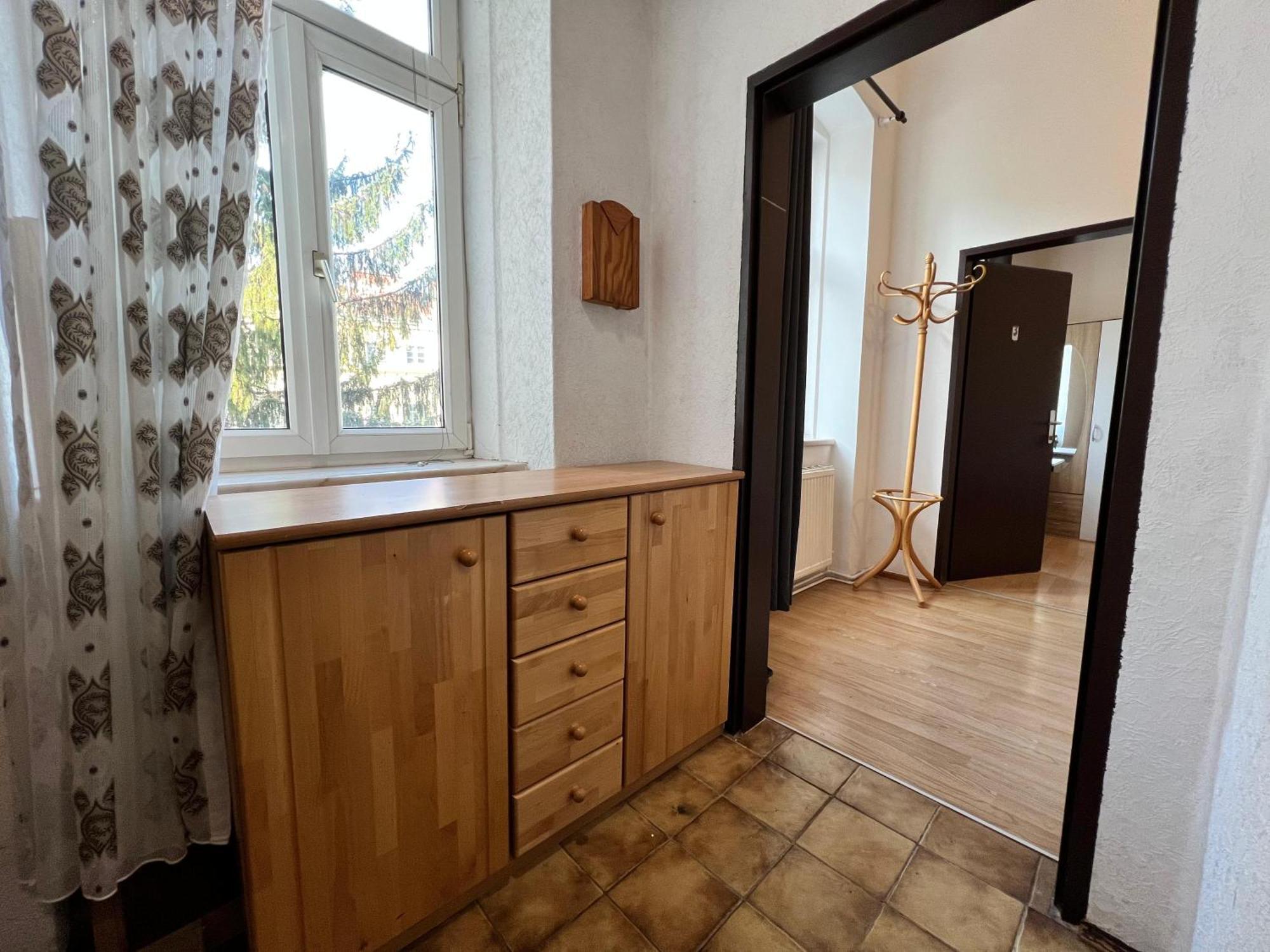 Welcoming 3br Shared Apt-near Bahnhof Meidling *