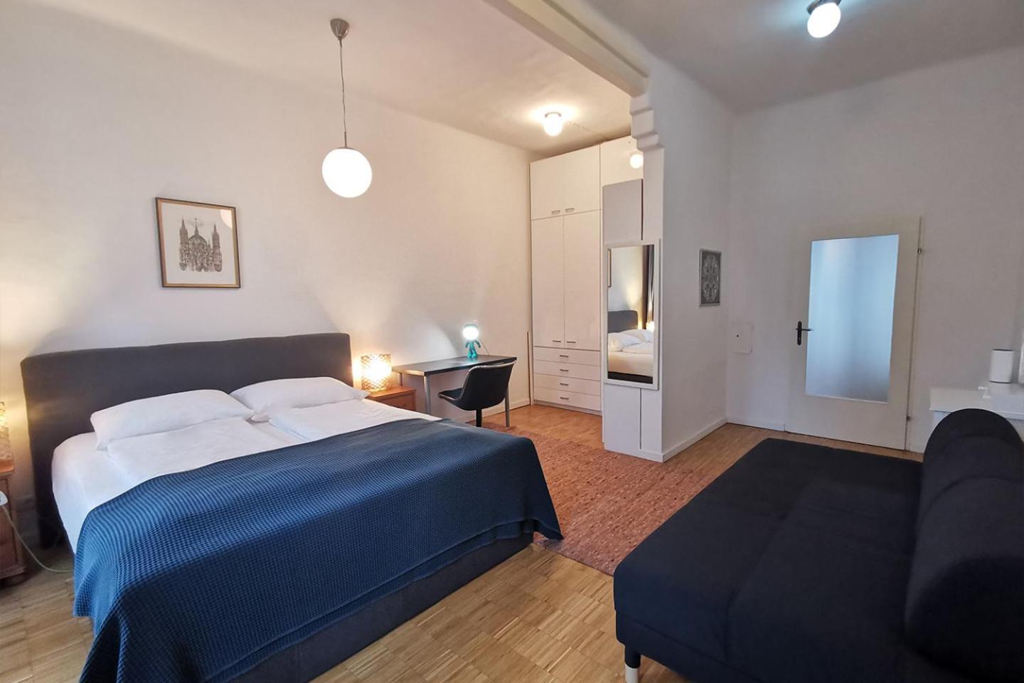 Palm Apartment *