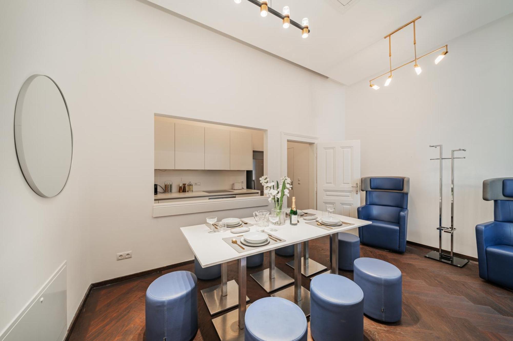 Apartment Luxury In Best Location *