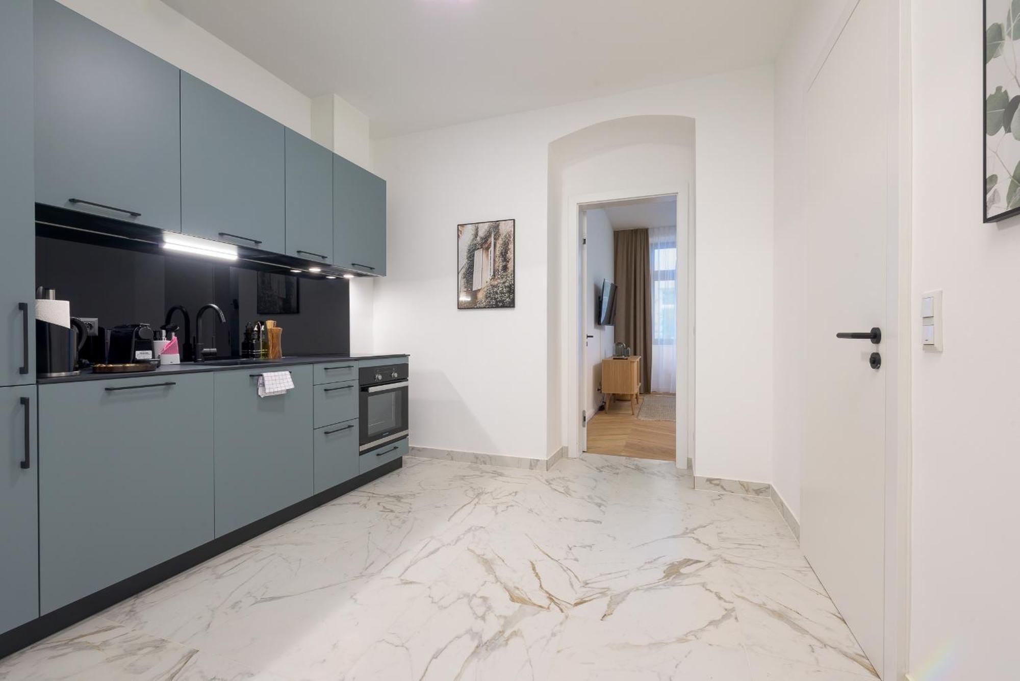 Apartamento Limehome Karajangasse Viena