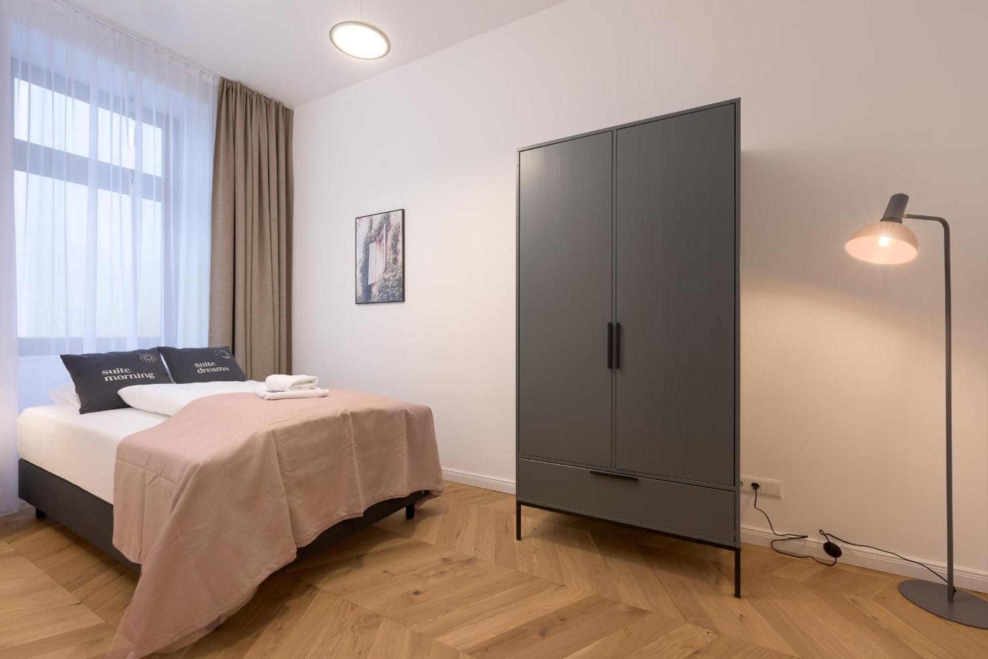 Limehome Karajangasse Apartamento *