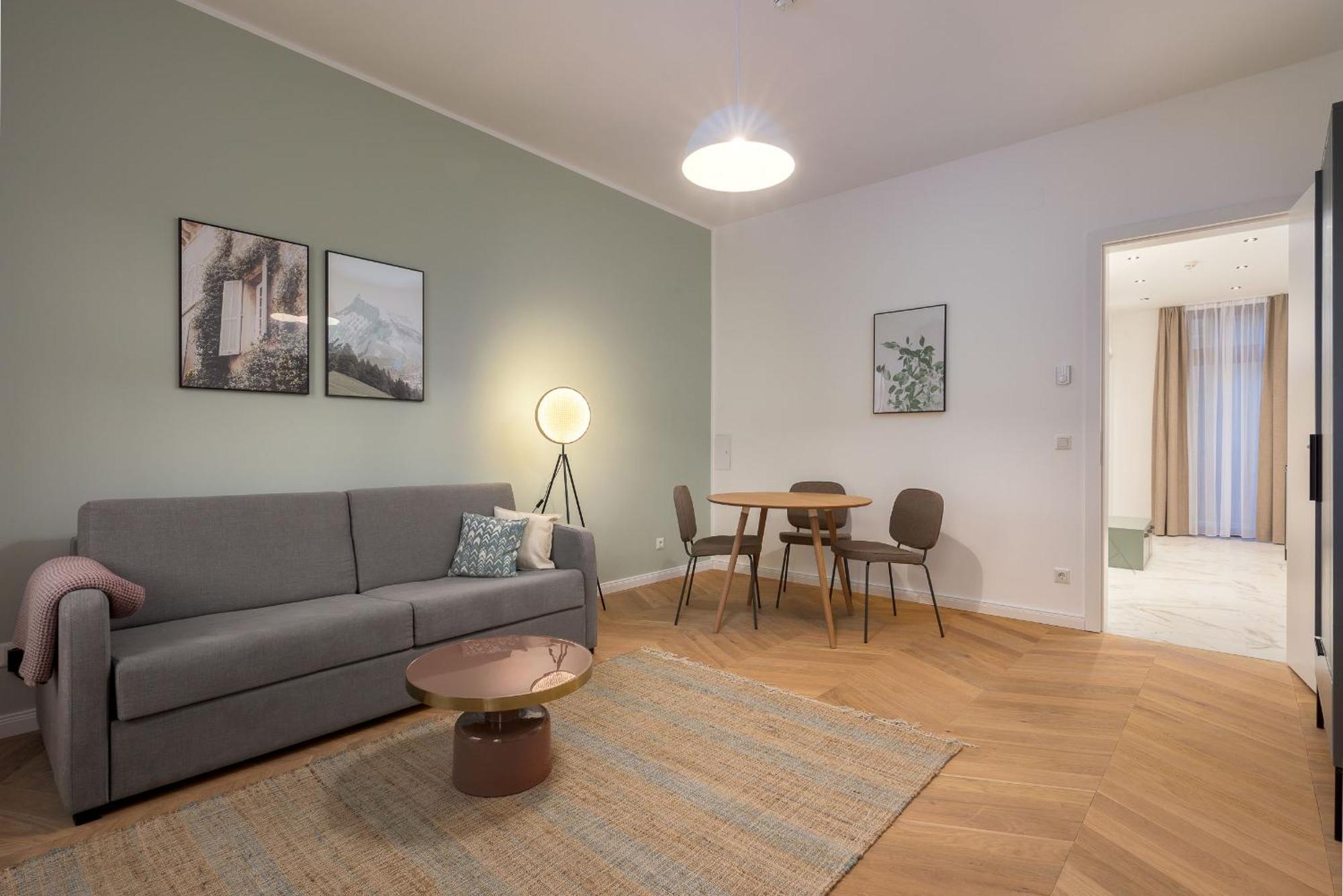 Limehome Karajangasse Viena
