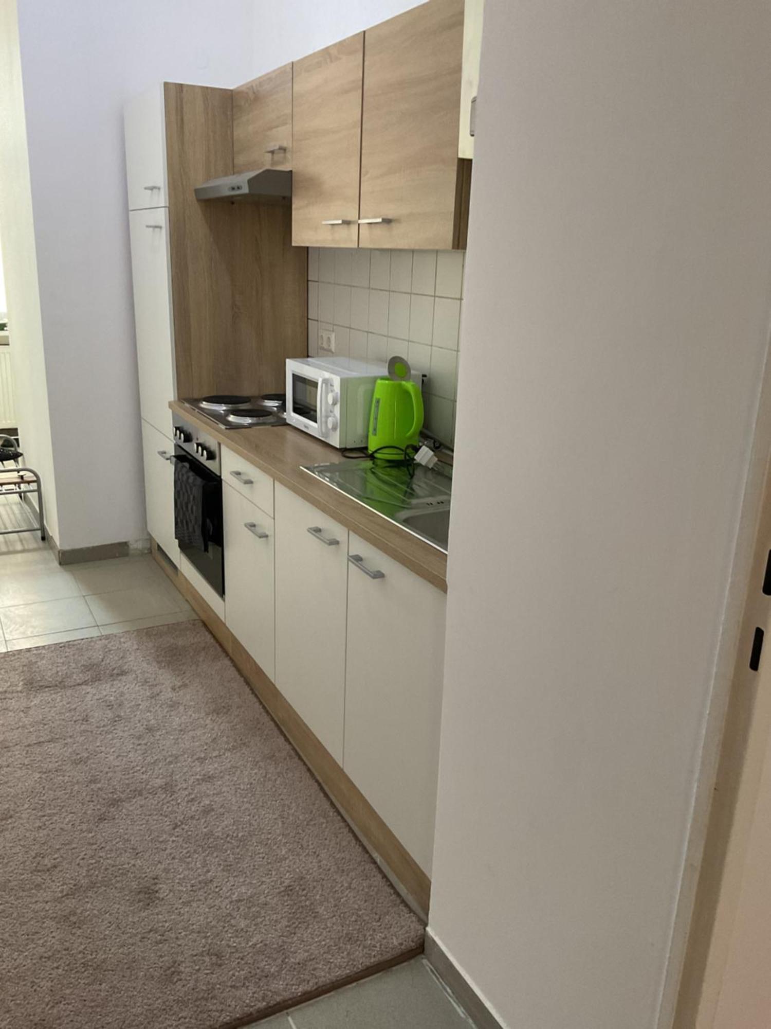 Palace Apartment *