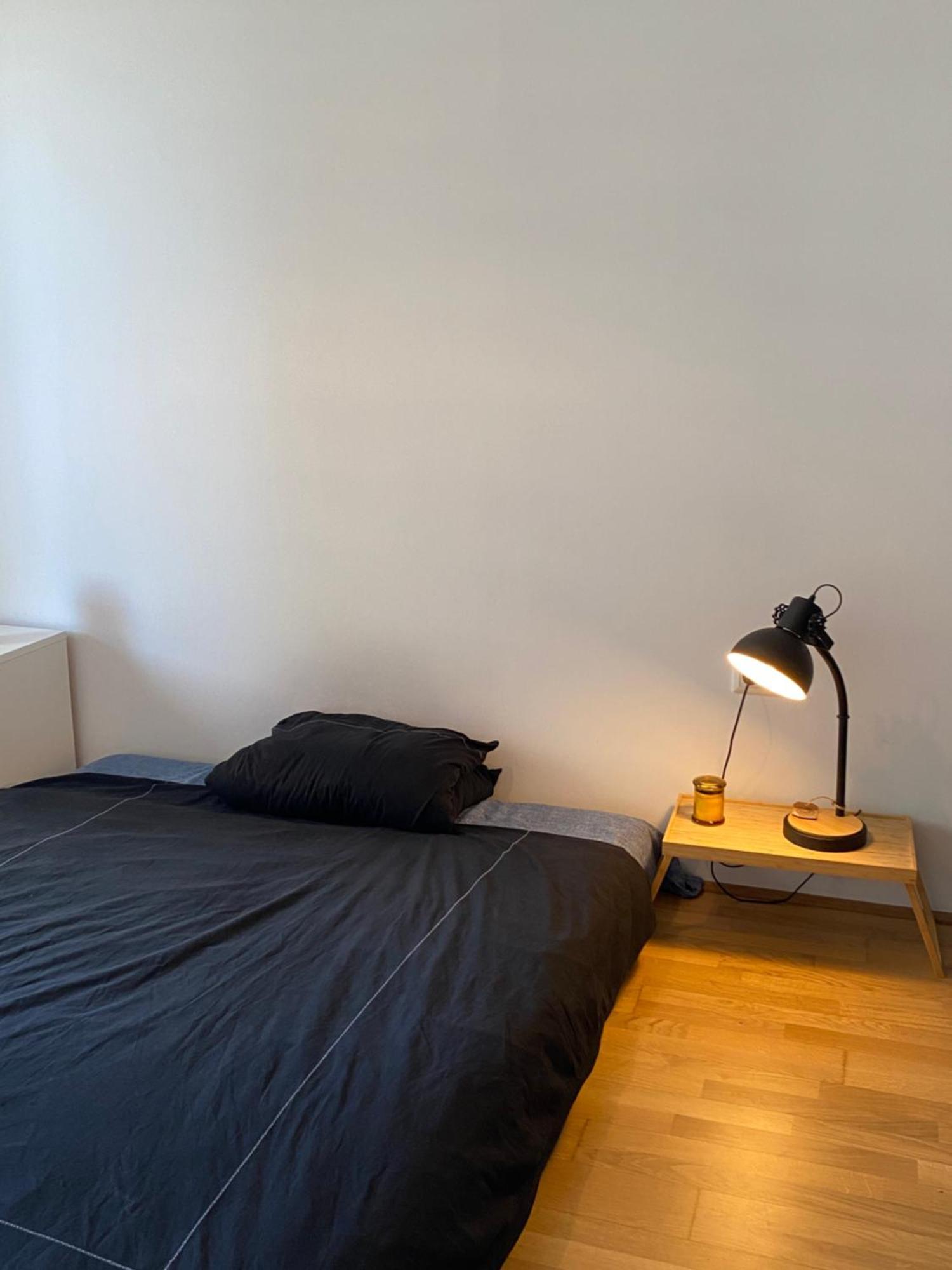 Apartment Central Comfort Cozy One-bedroom With City Views