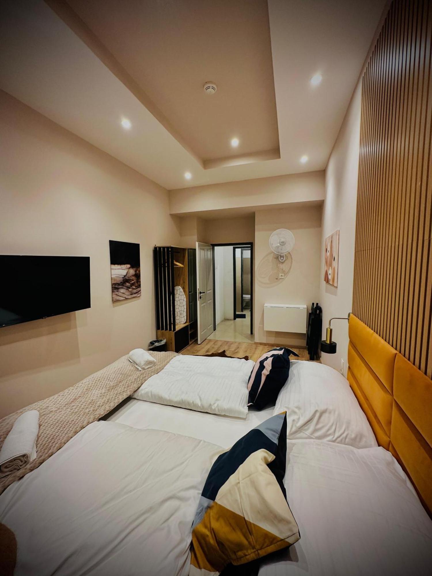 4-br Apt, Ideal For Groups, 6-min To Stadthalle Apartment Vienna