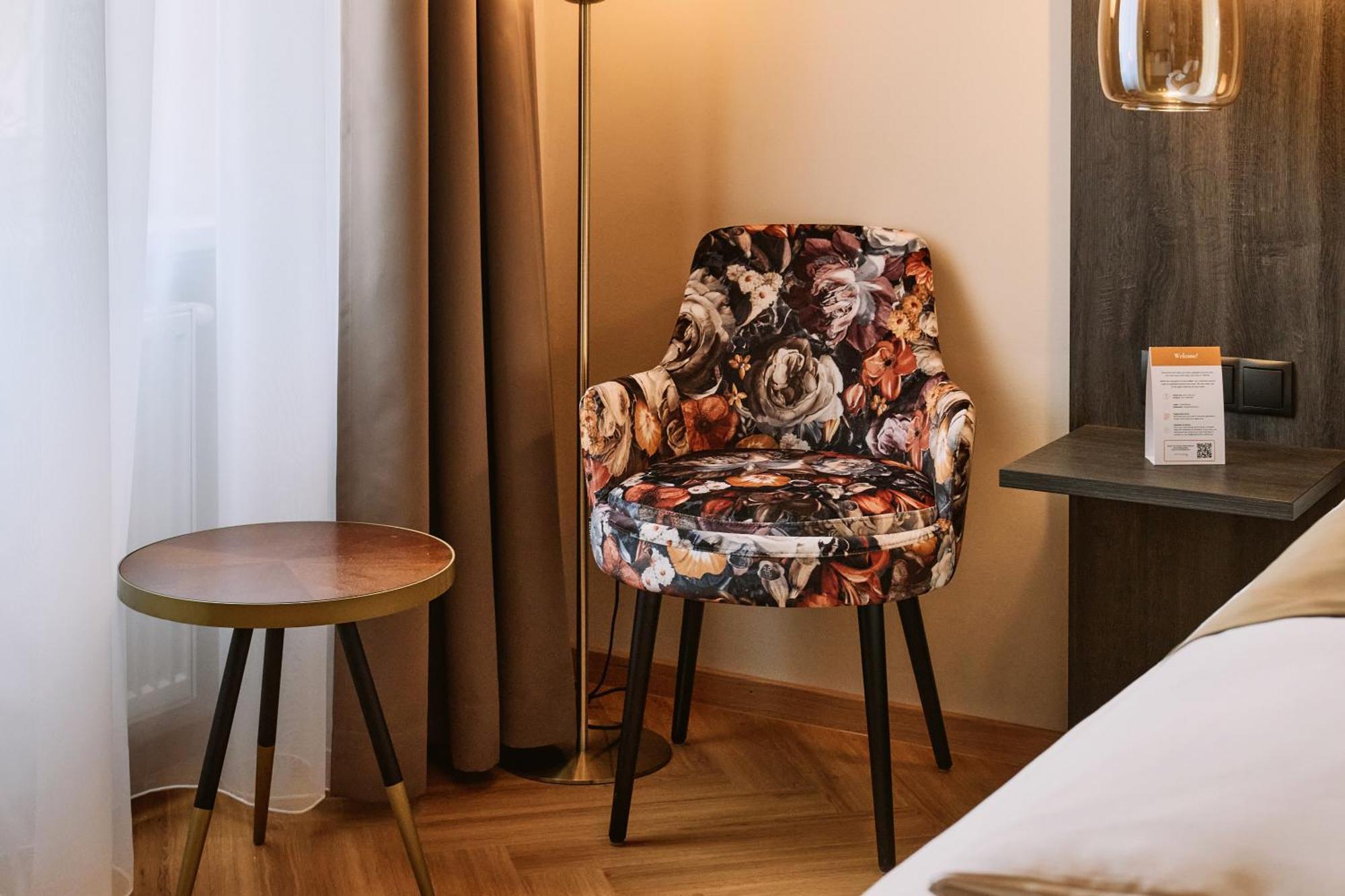 Residenz - Self Check-in 4*