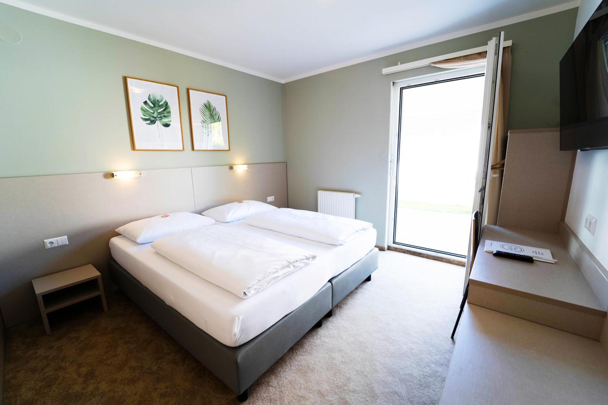 Motel22 Parkplatz Inklusive Motel 2*