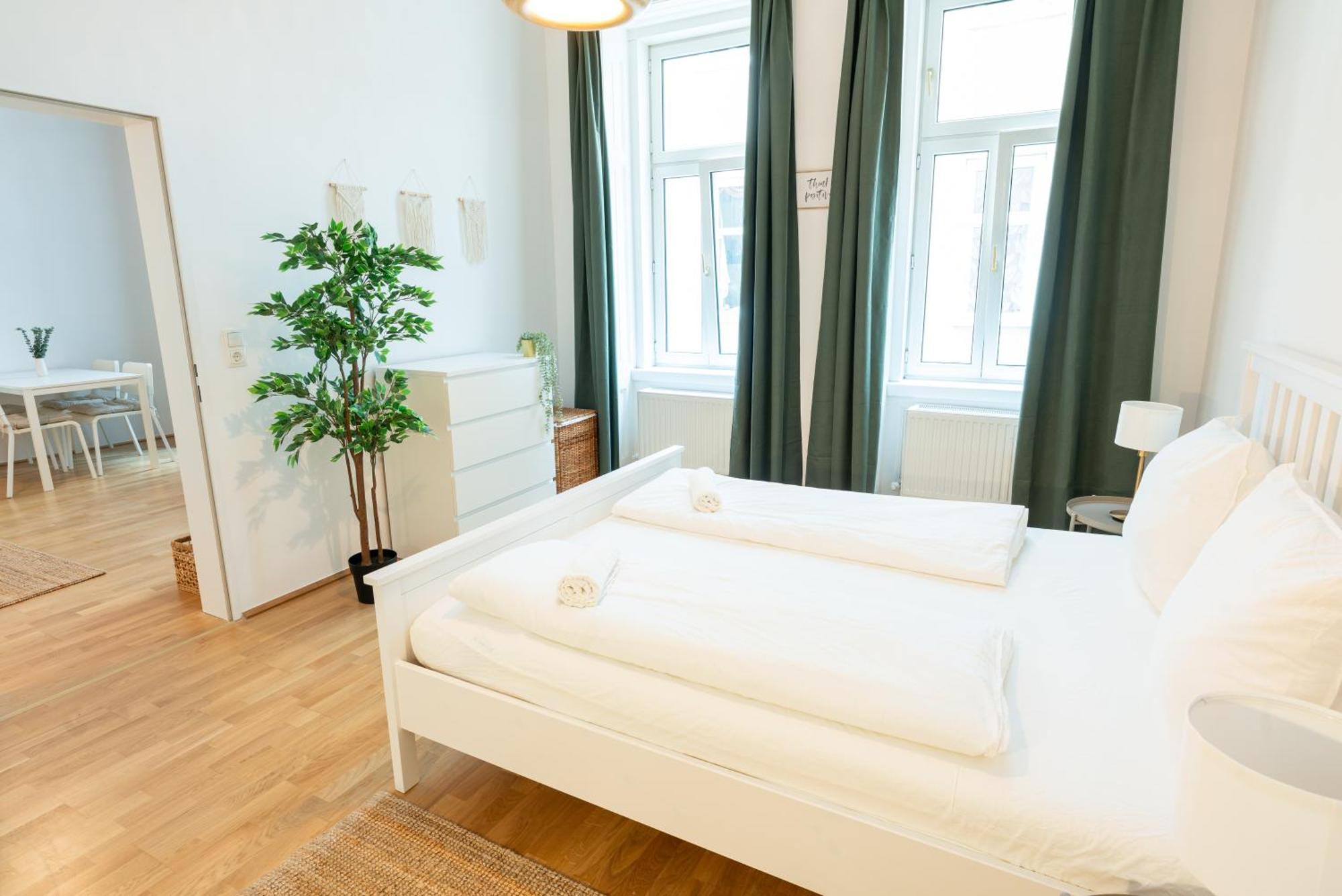 1020 * Vienna